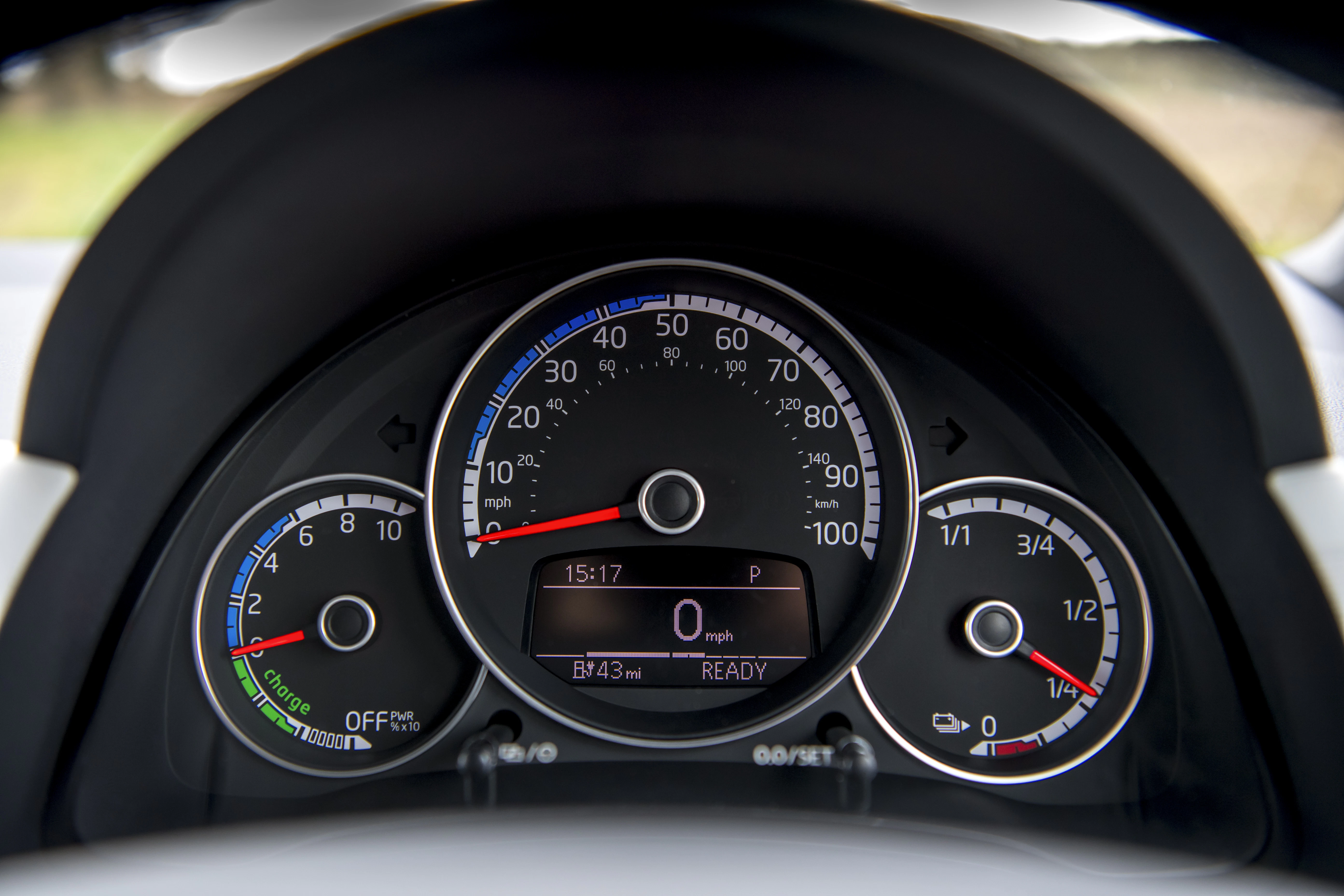 Seat Mii Electric Tacho Detail