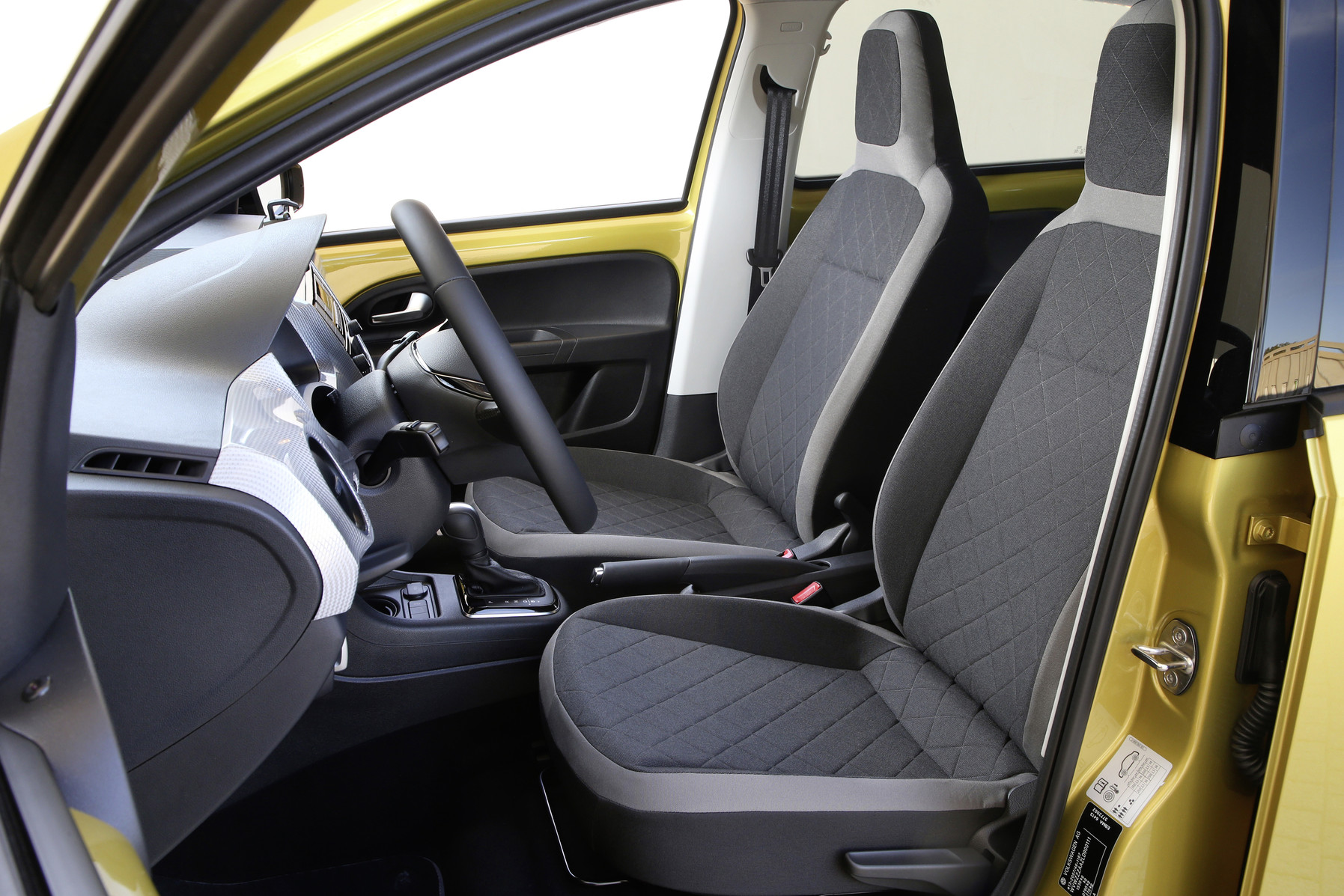 Vordersitze des VW e-UP!