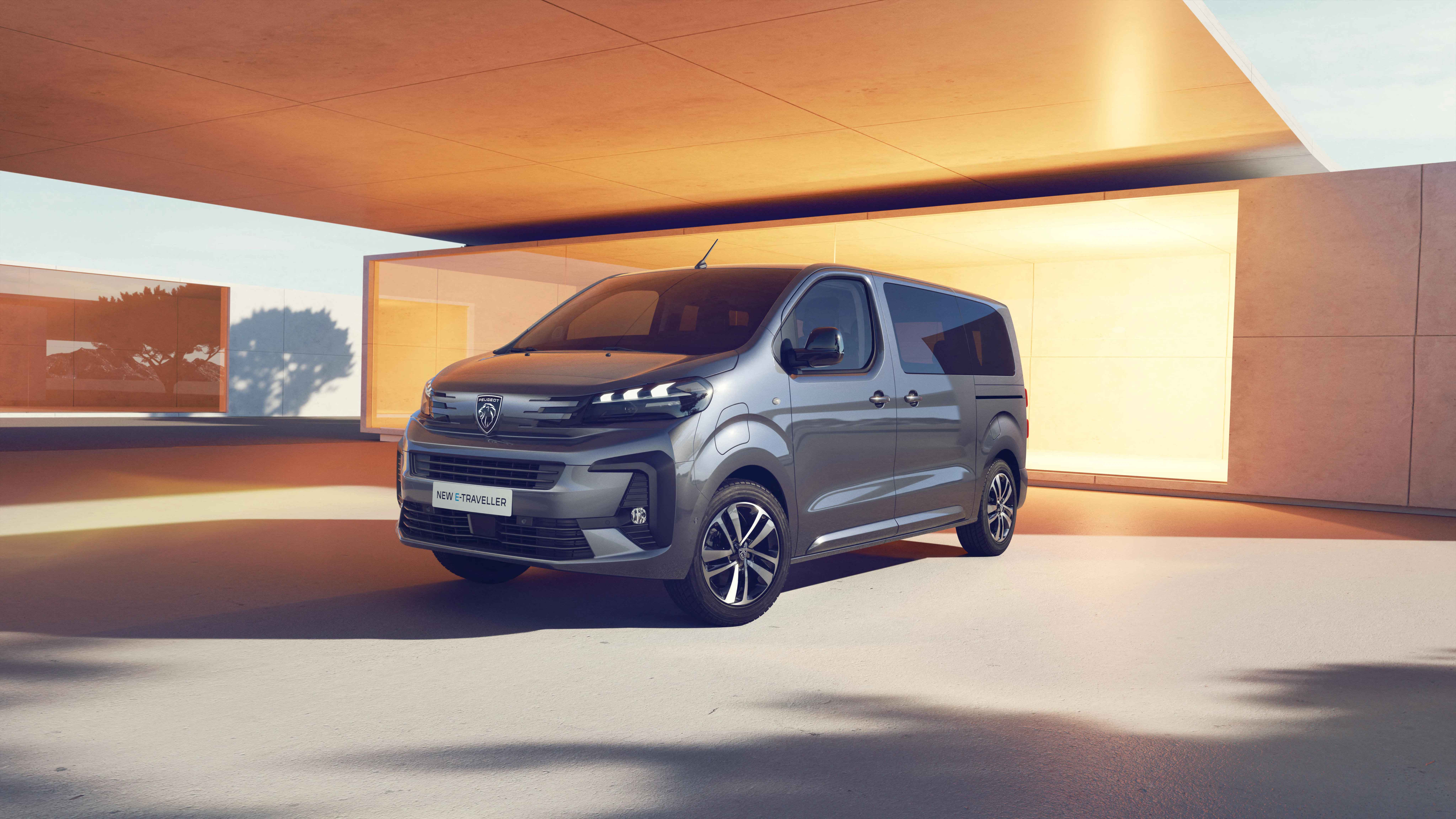 Peugeot e-Traveller statisch Front