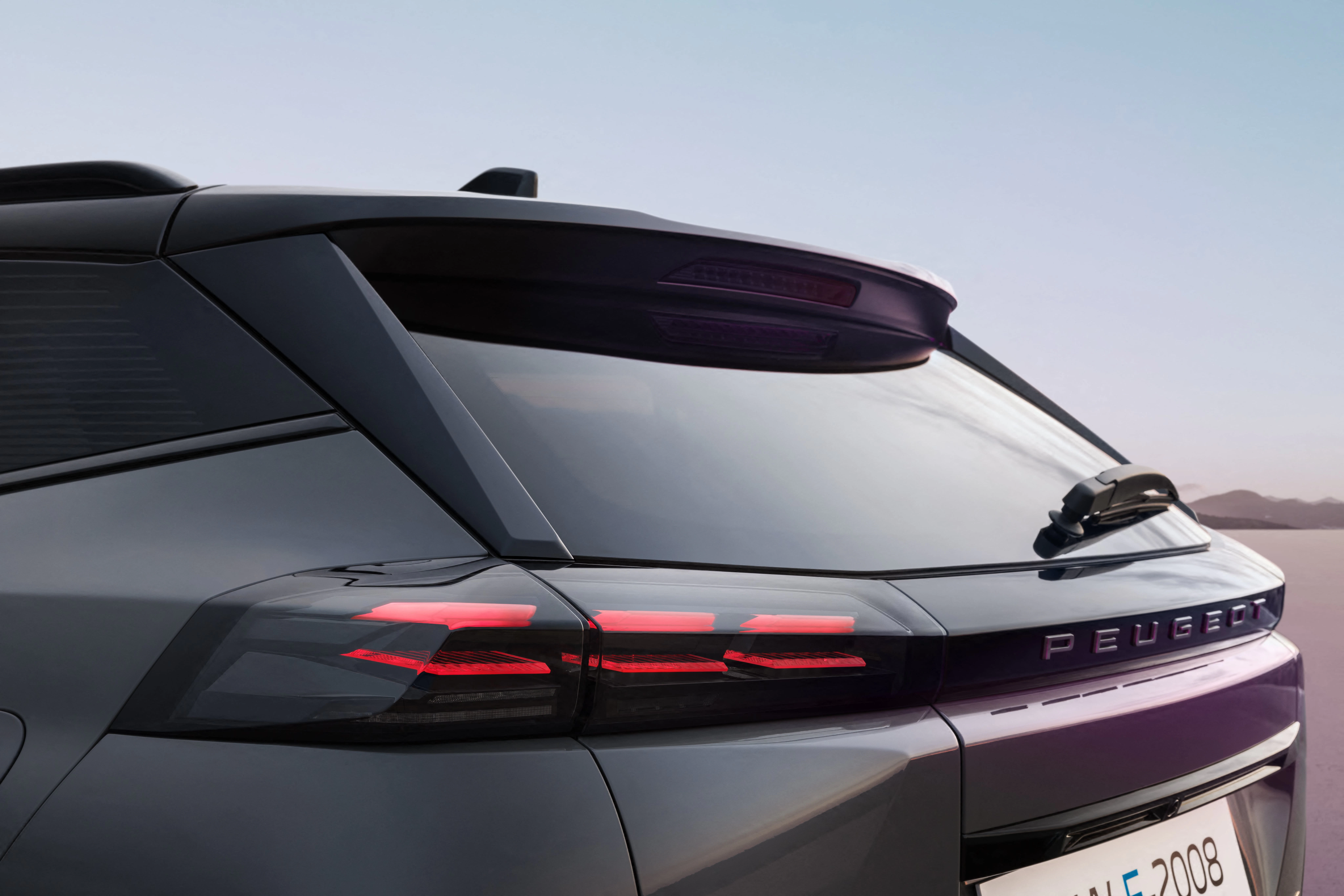 Peugeot e-2008 Detail Heck