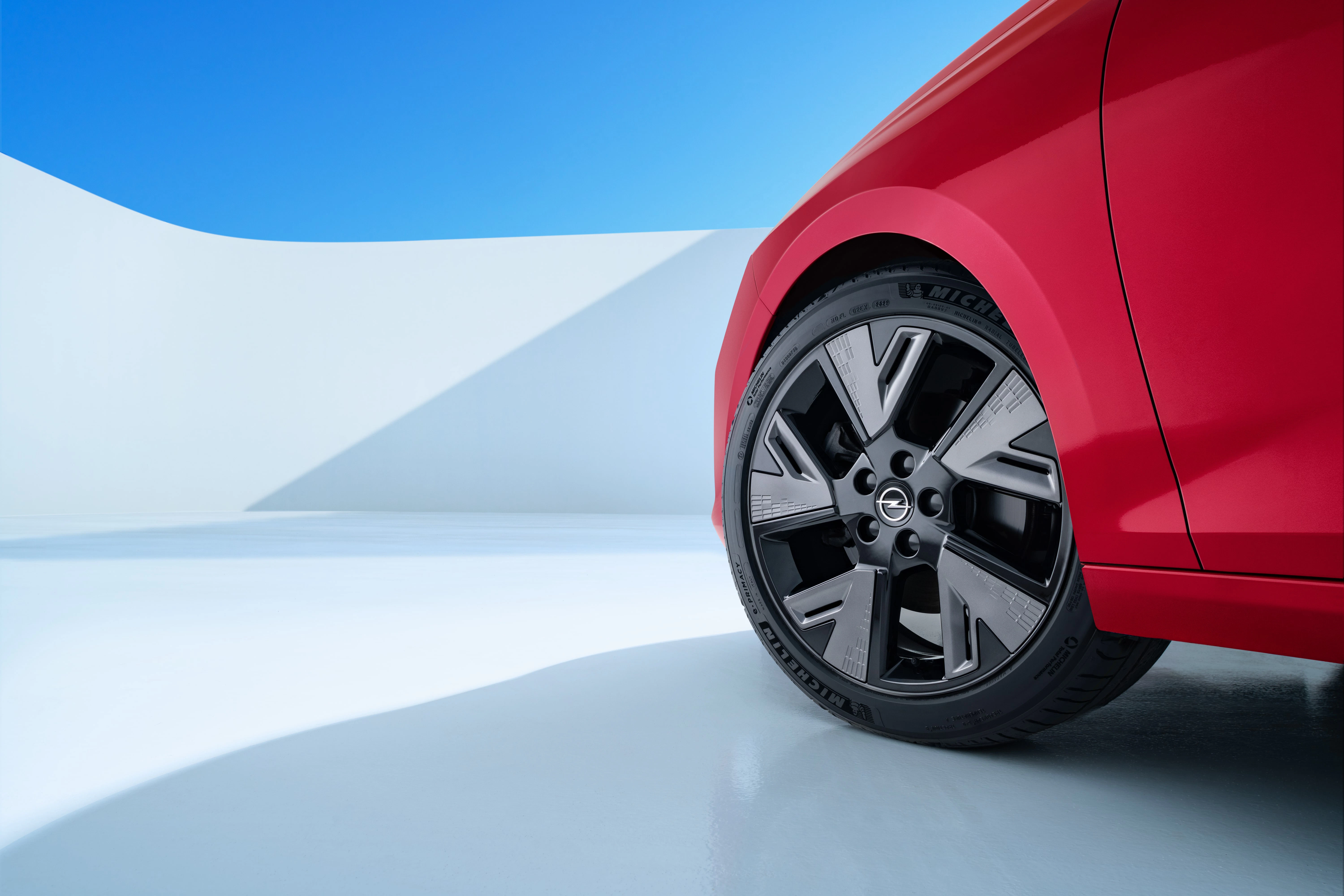Opel Astra Sports Tourer Electric Detail Felge