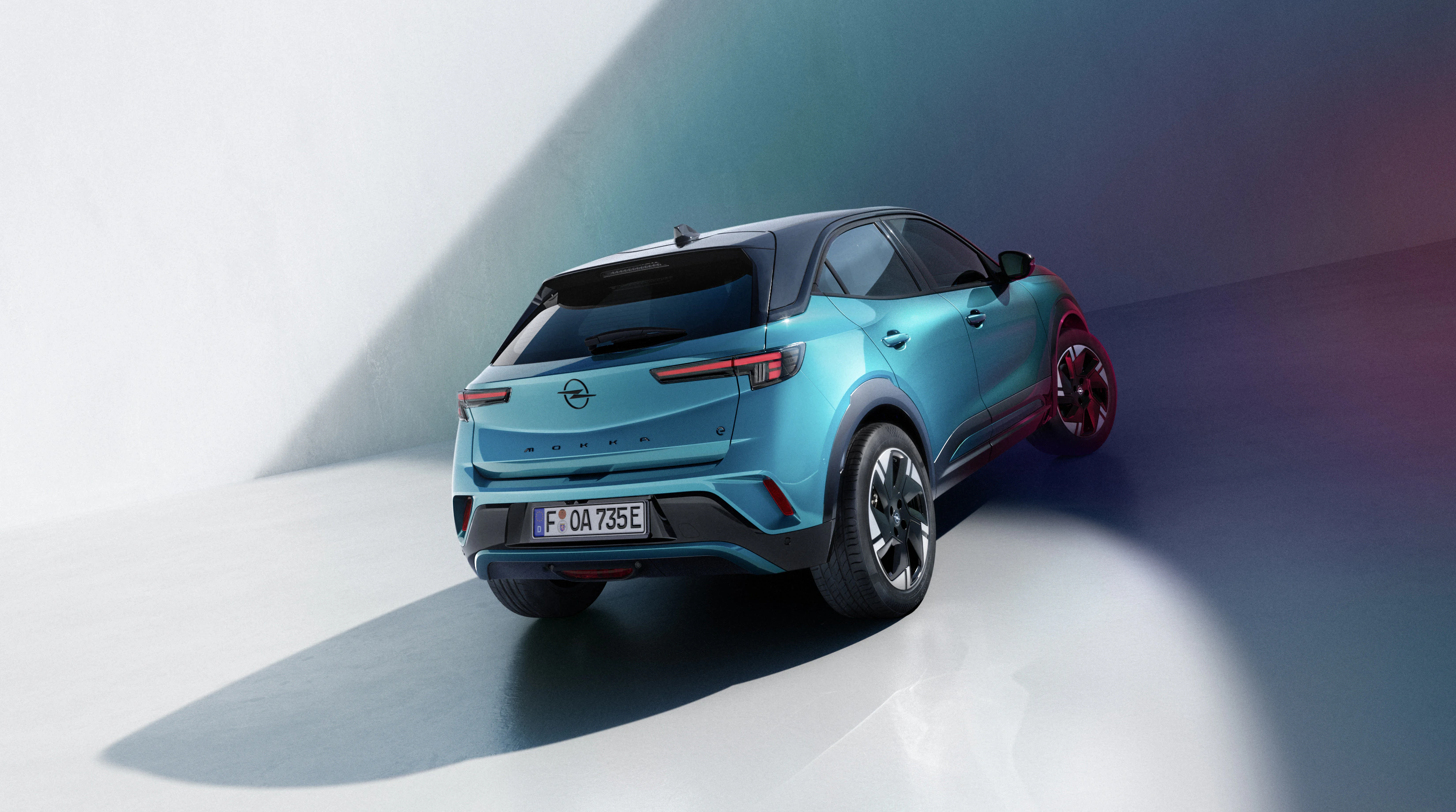 Opel Mokka Electric statisch Heck