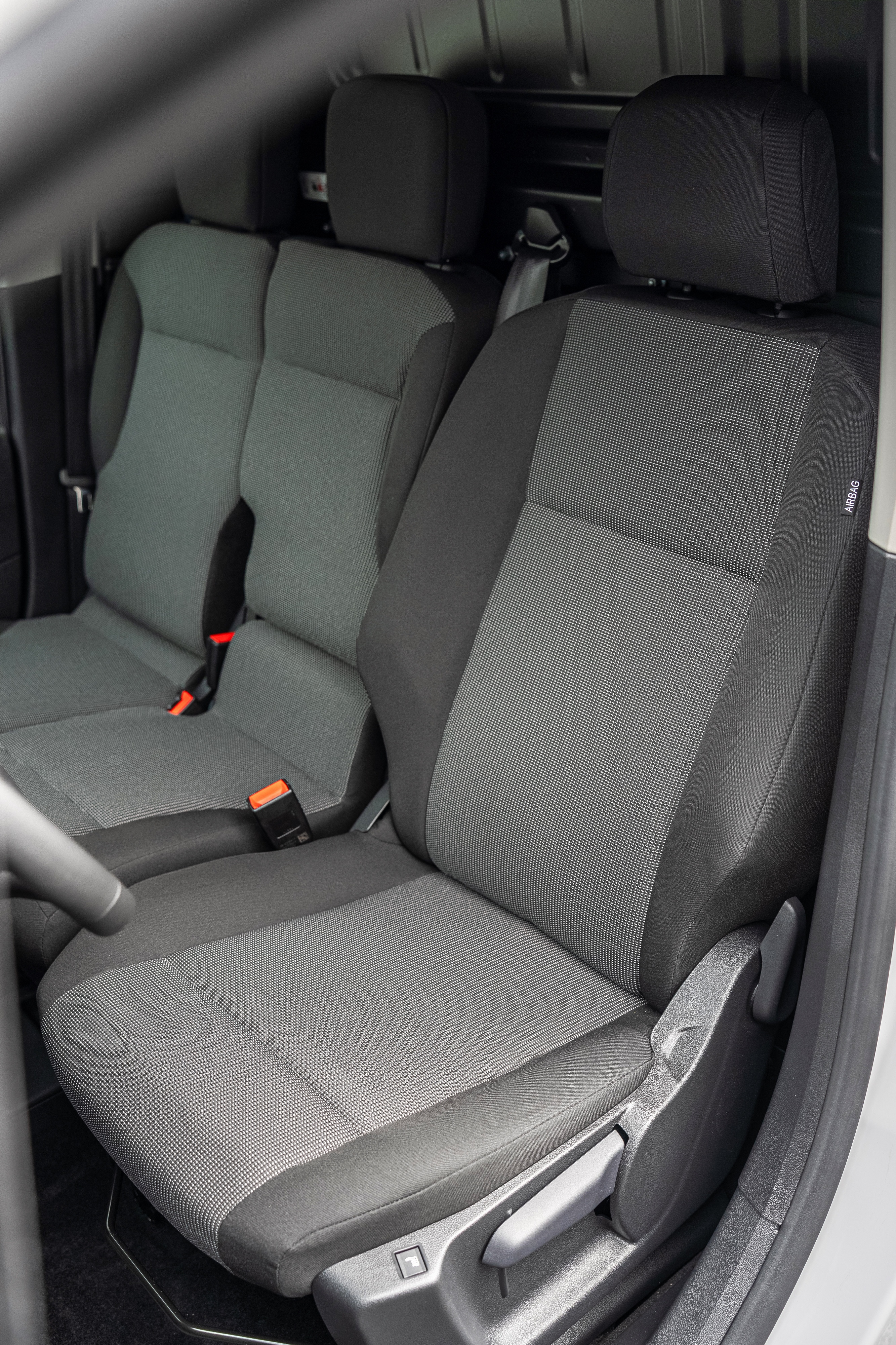  Opel Combo Electric Cargo Sitze