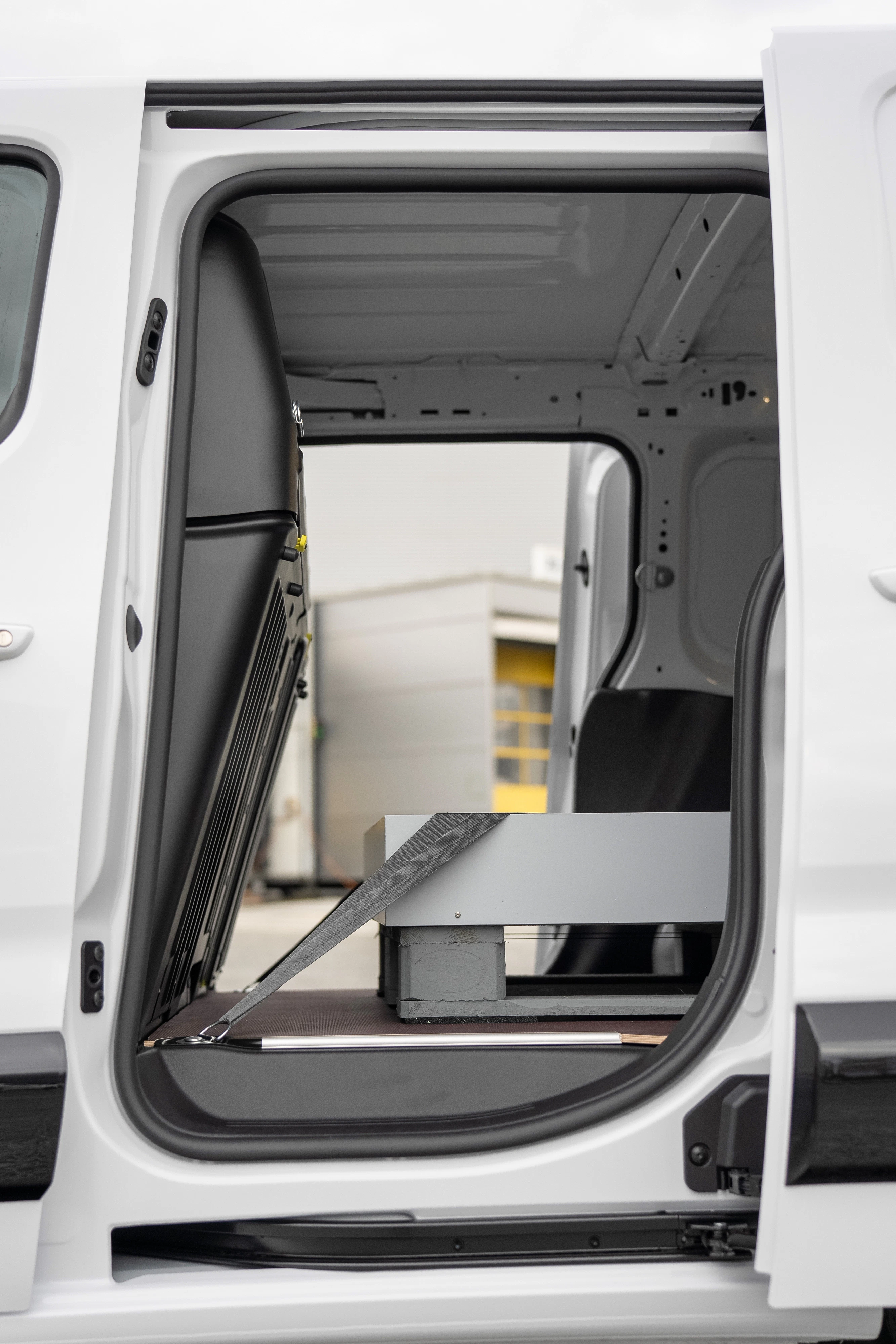  Opel Combo Electric Cargo Detail Ladefläche