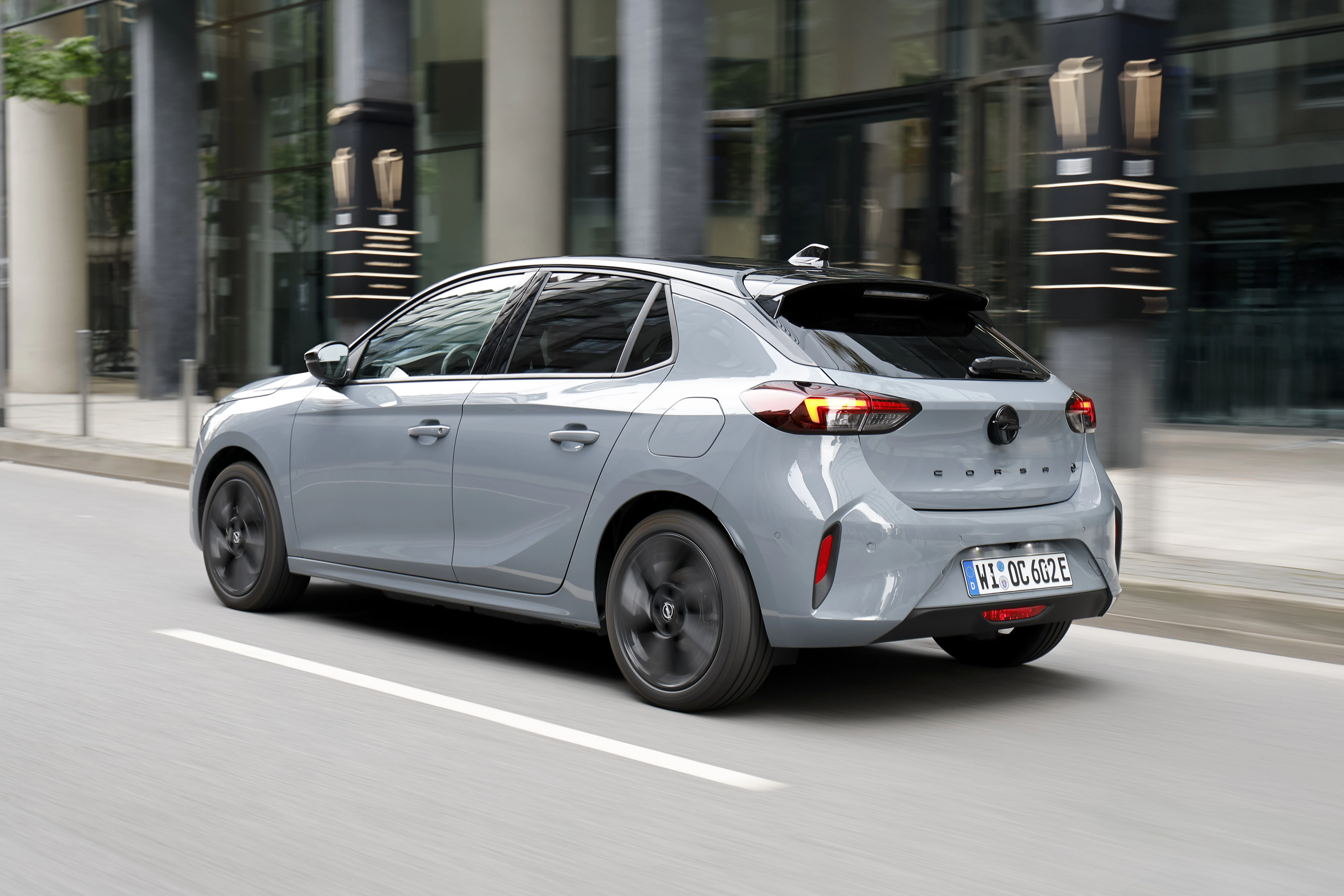 Opel Corsa Electric dynamisch Heck