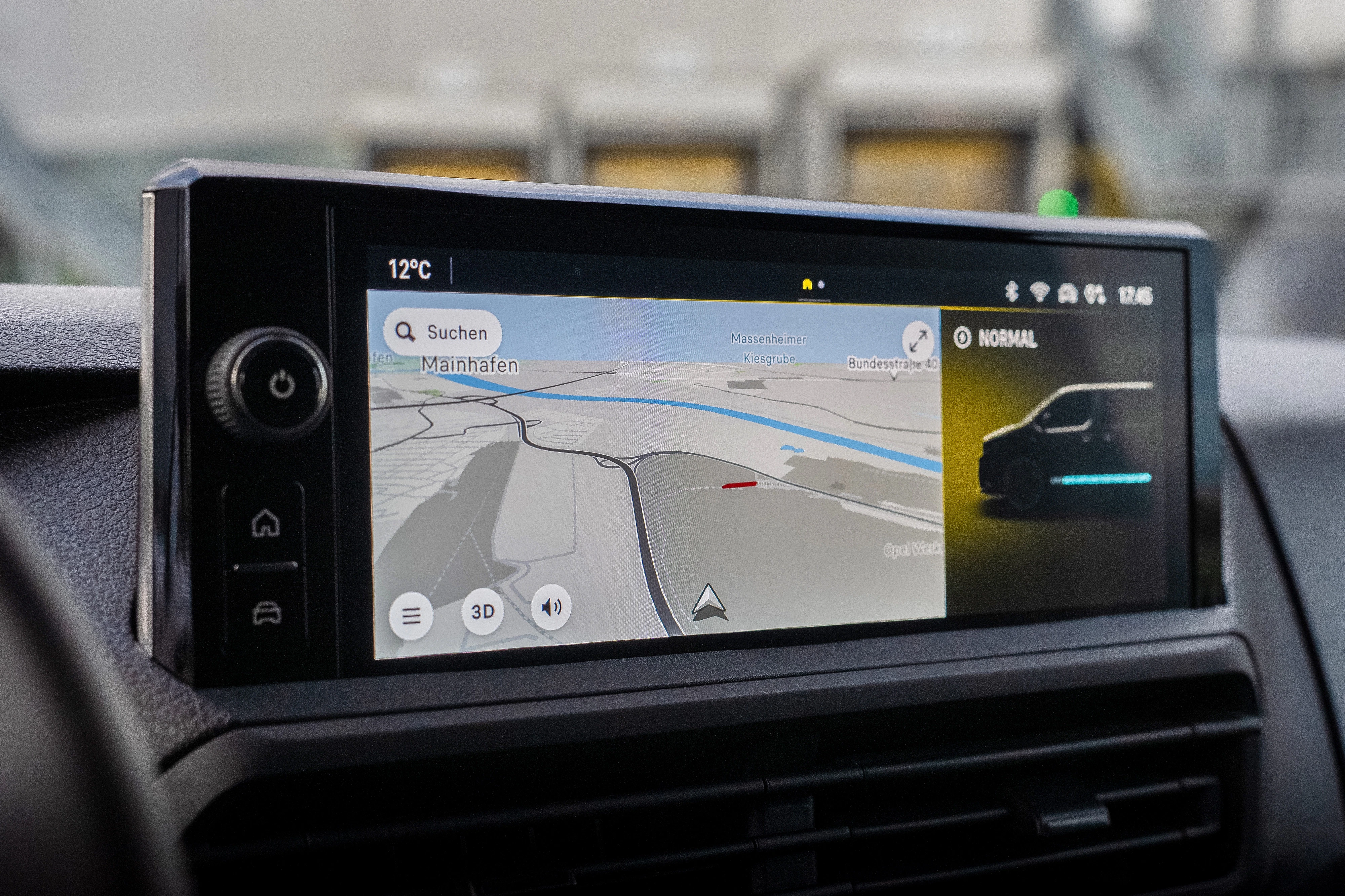Opel Vivaro Electric Detail Infotainment