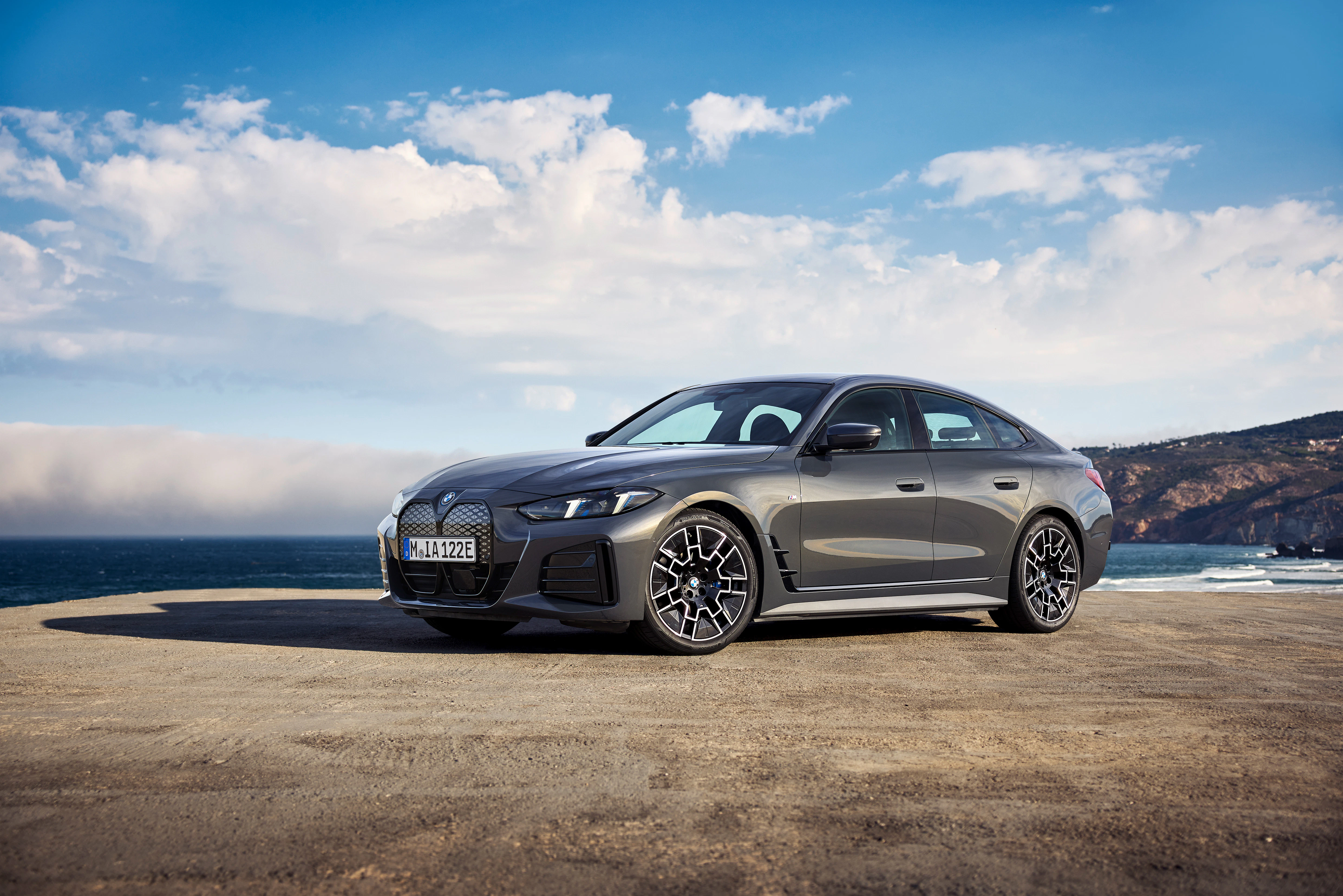 BMW I4 statisch Front