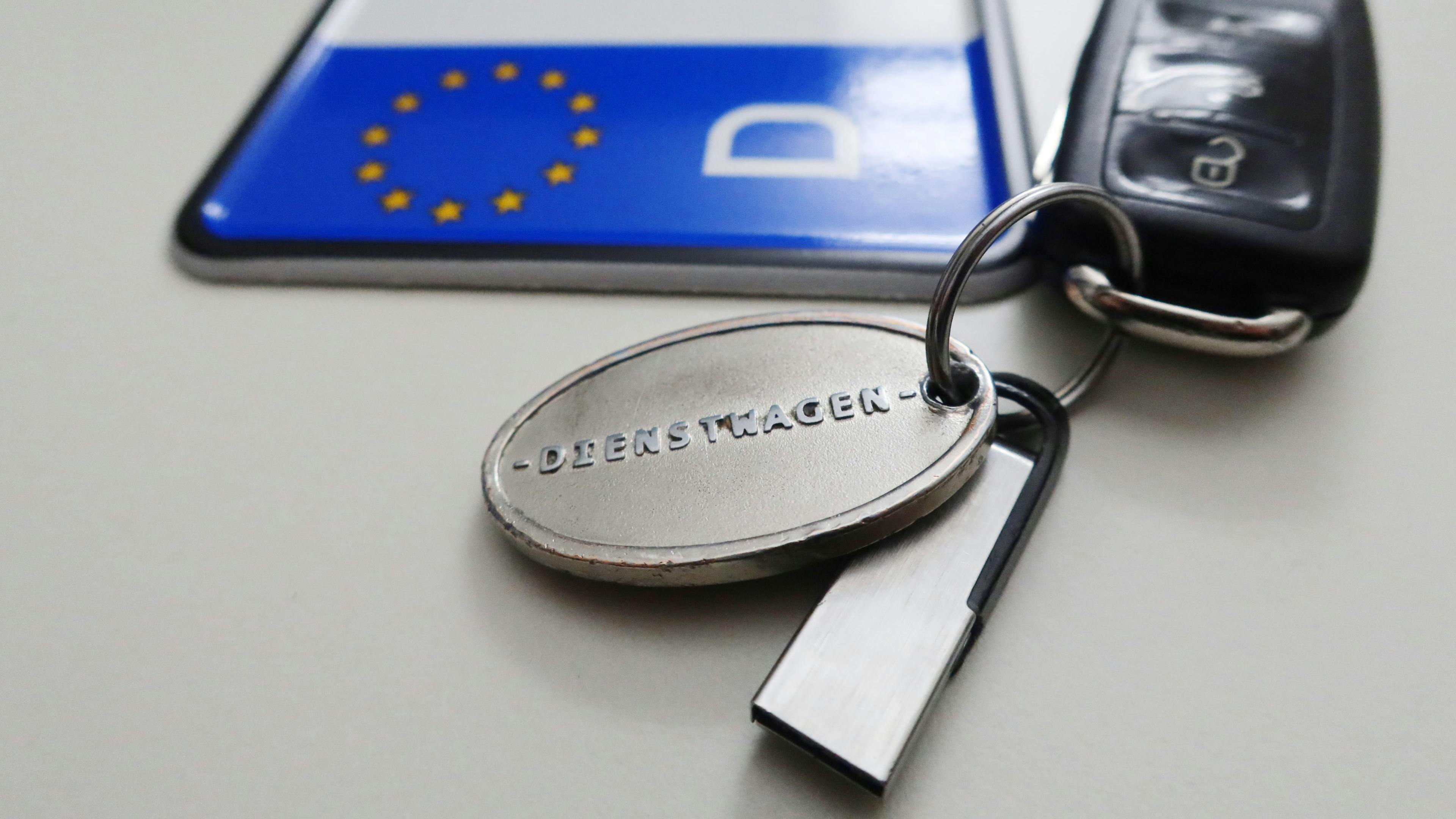 Vehicle key and license plate