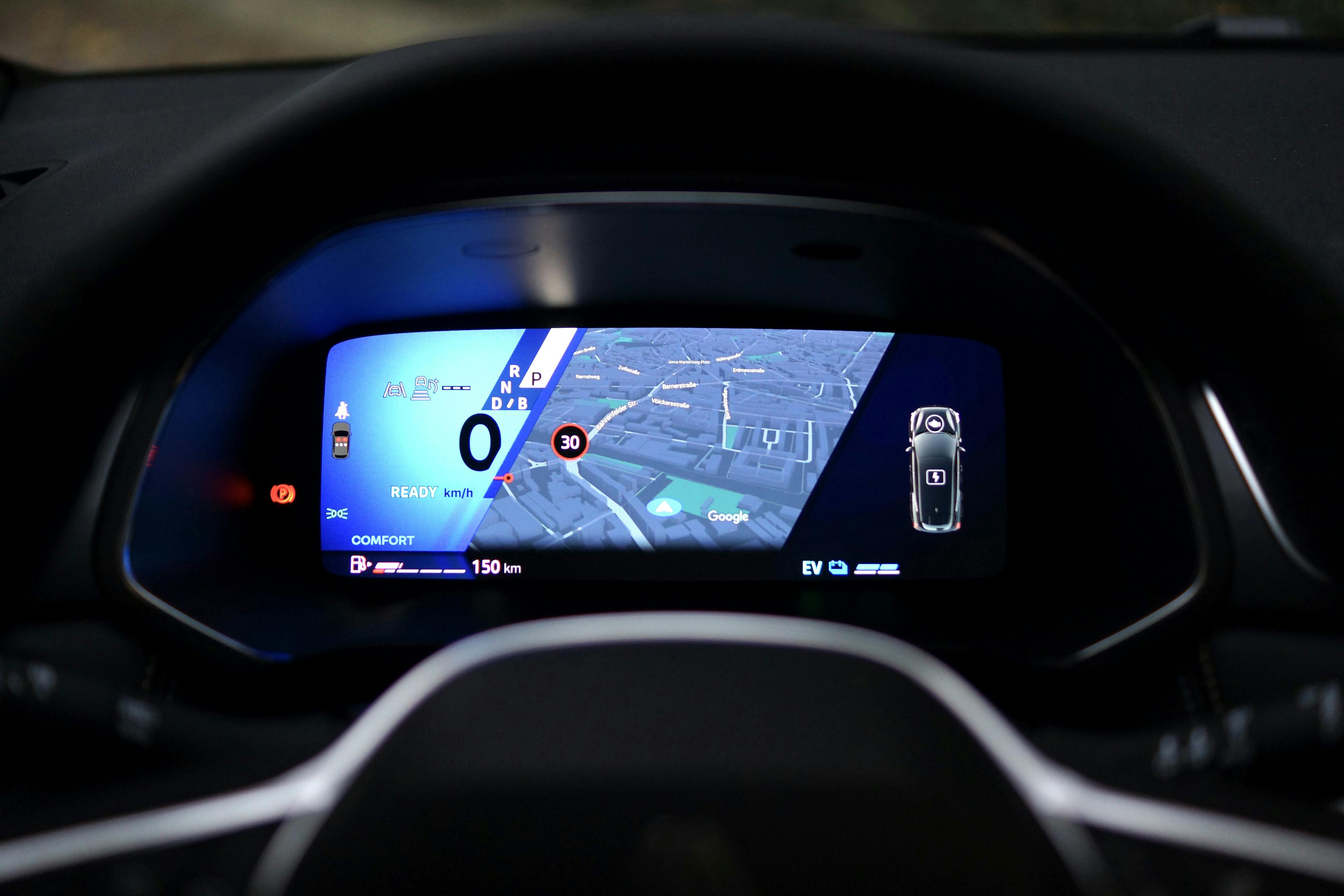 Detailaufnahme der digitalen Instrumente eines Renault Symbioz.