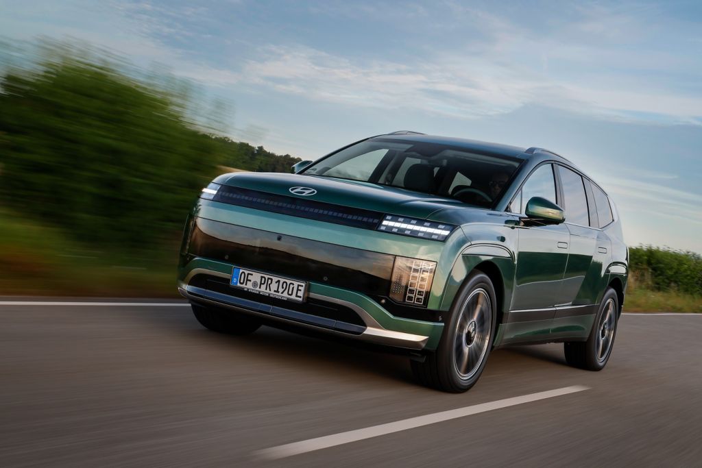 Hyundai IONIQ 9 Frontansicht dynamisch