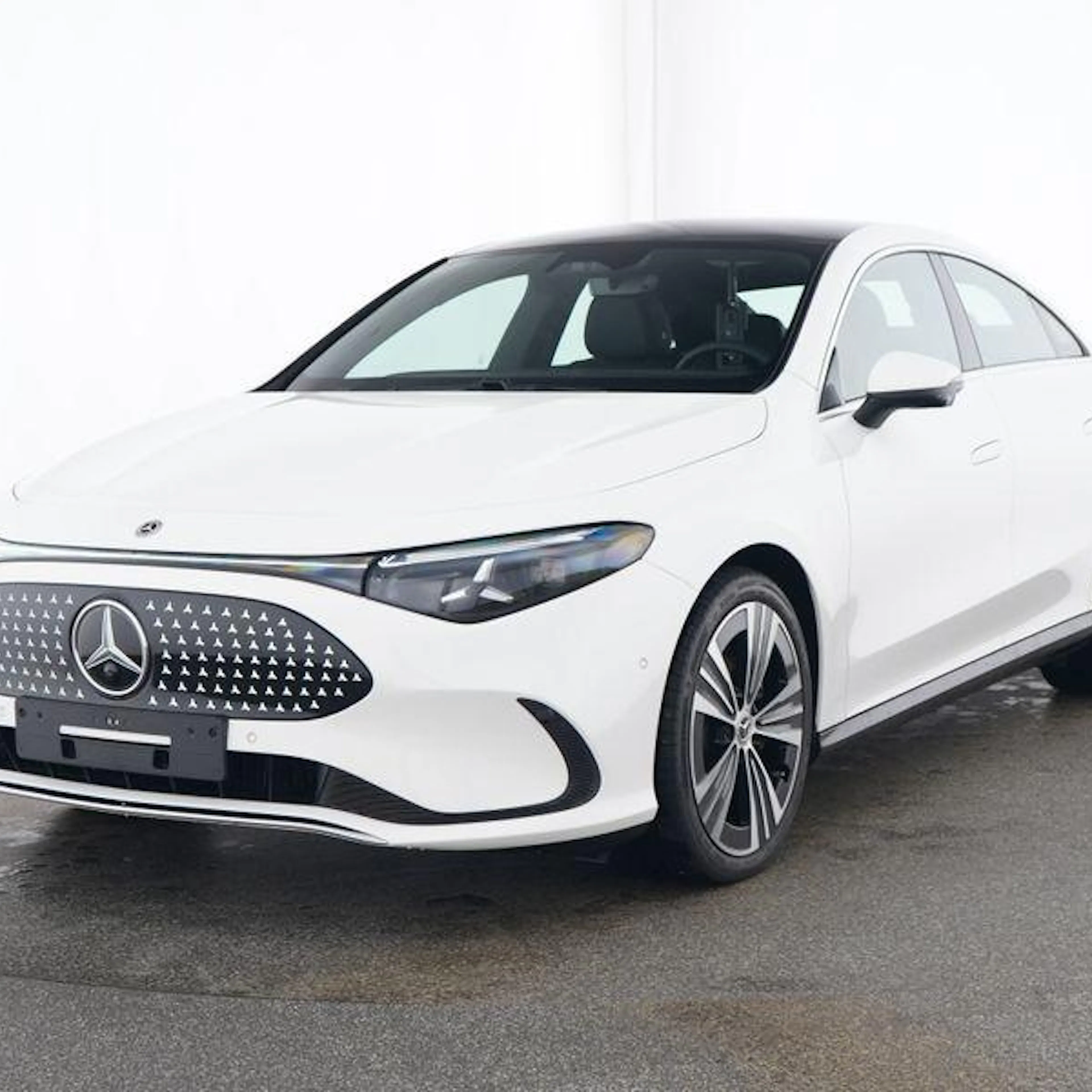 Mercedes CLA 250 in Weiß