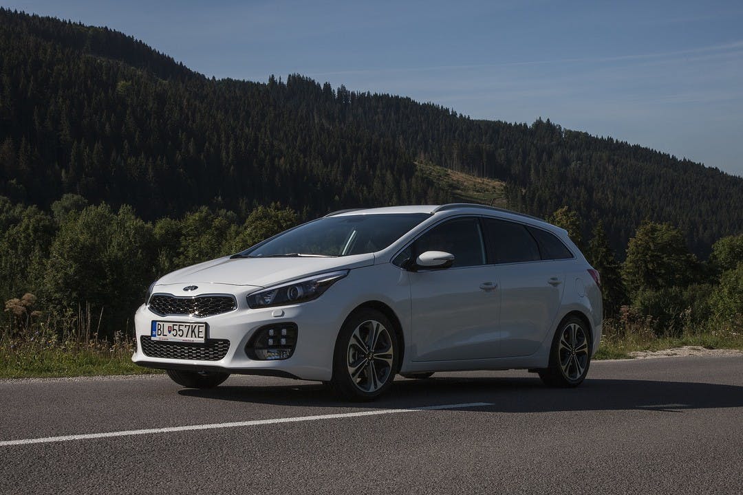 Kia Cee D Sw Jd Seit 12 Mobile De