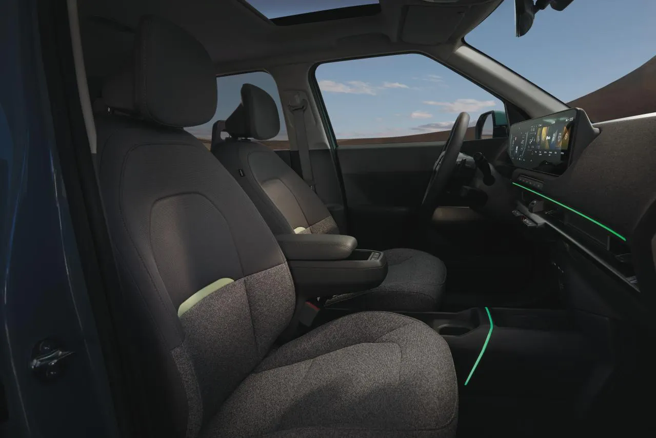 Kia EV2 Fahrerraum, seitliche Ansicht