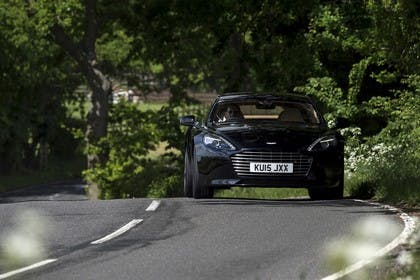 Aston Martin Rapide S Aussenansicht Front dynamisc schwarz