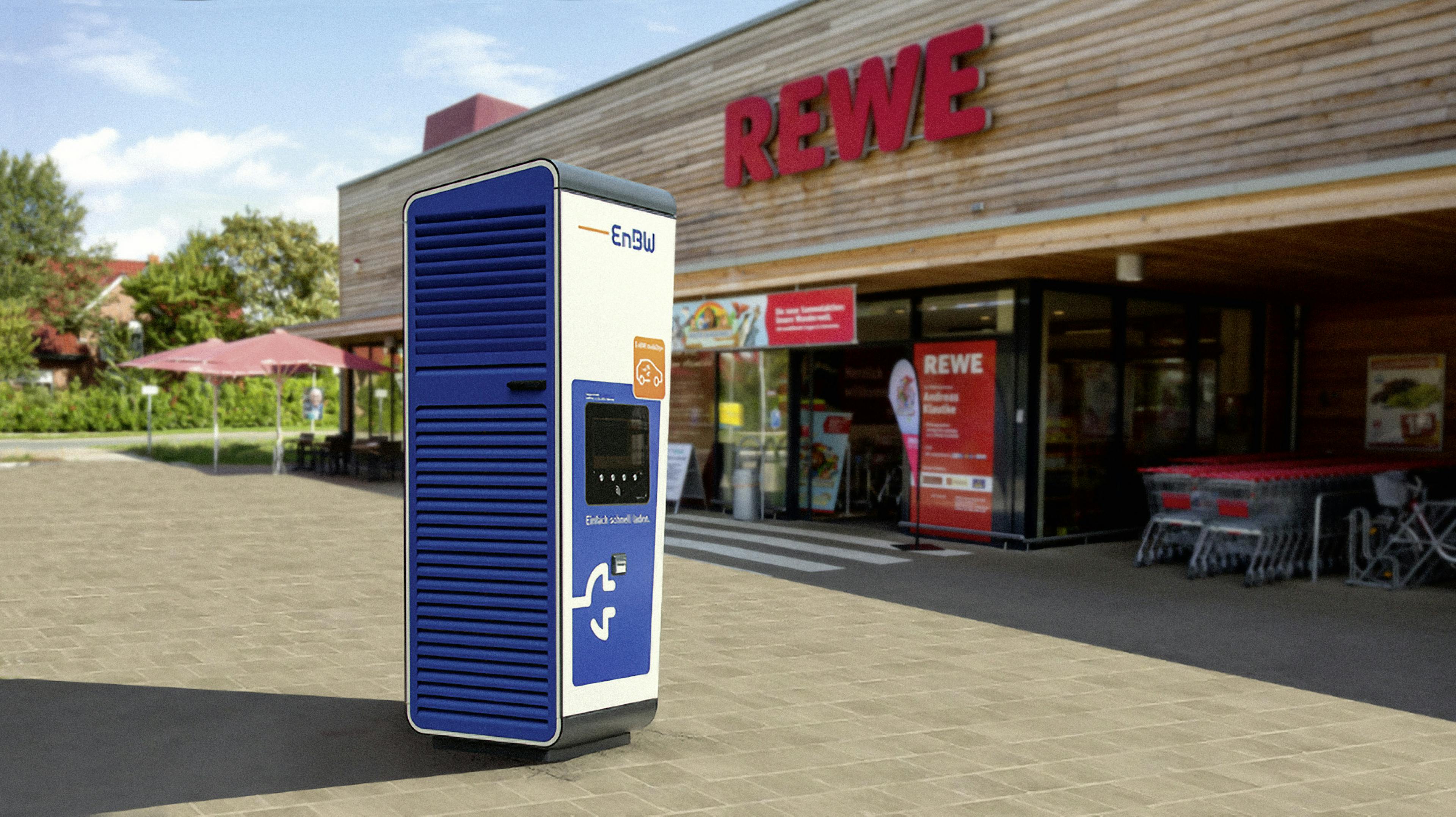 Schnellladesäule for einem REWE Markt