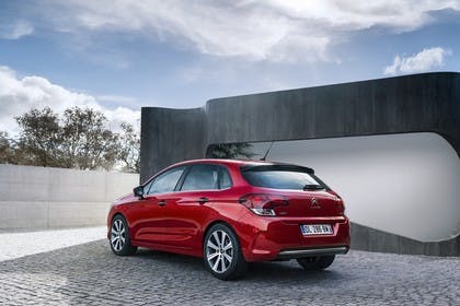 Citroën C4 N Aussenansicht Heck schräg statisch rot