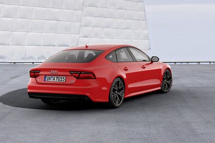 Audi A7 4G Aussenansicht Heck schräg statisch rot