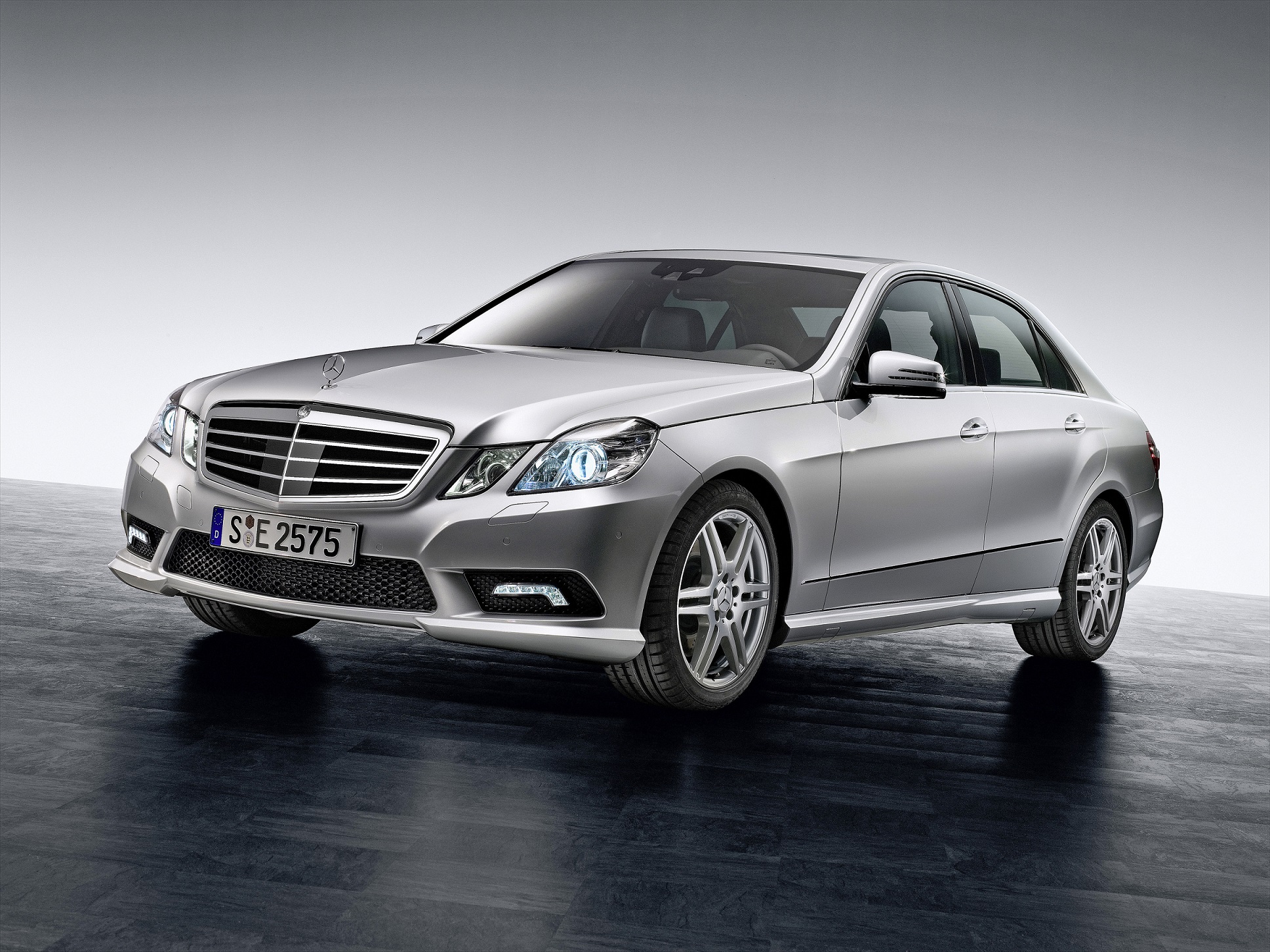 Mercedes benz w212 discount