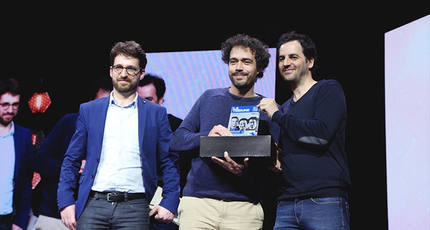 Emmanuel Freund et Stéphane Helliot, deux des trois fondateurs de Shadow, reçoivent le prix de la startup de l'année