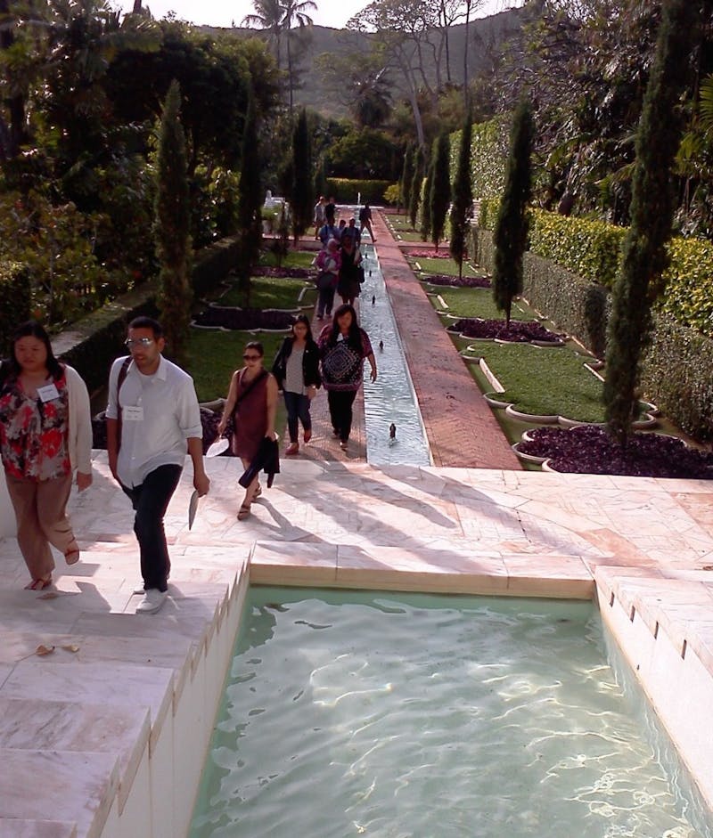 Convening participants departing Shangri La following a fruitful day of dialogue via the Mughal Garden at Shangri La