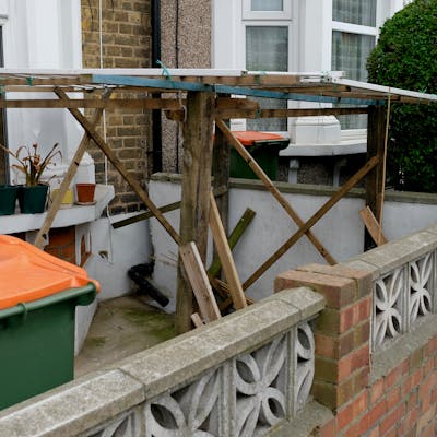 Homemade scaffold - Residential street, East Ham