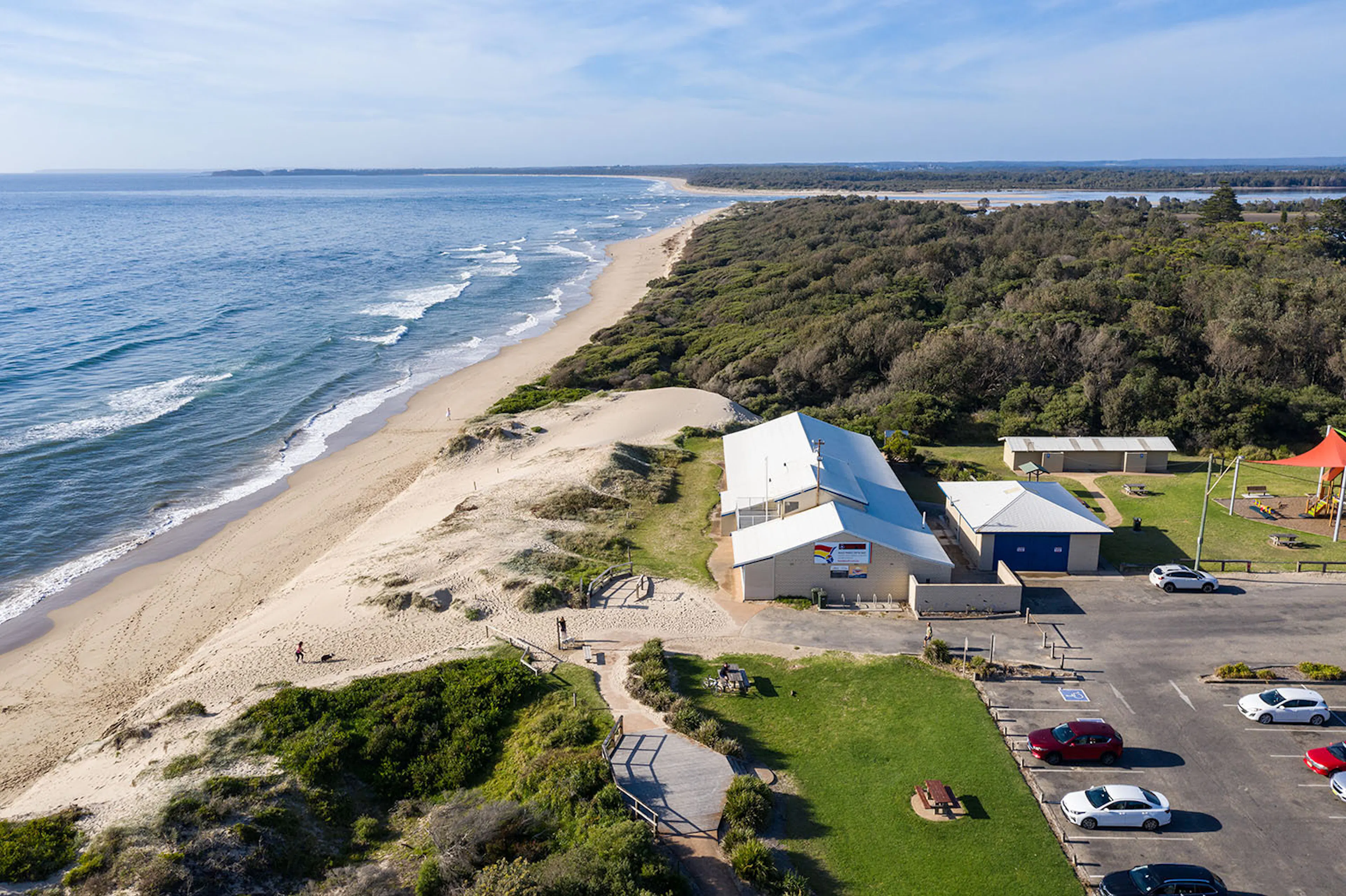 A picture of a surf life saving club in New South Wales.