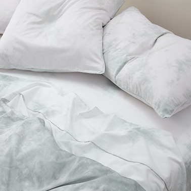 pillow talk linen sheets