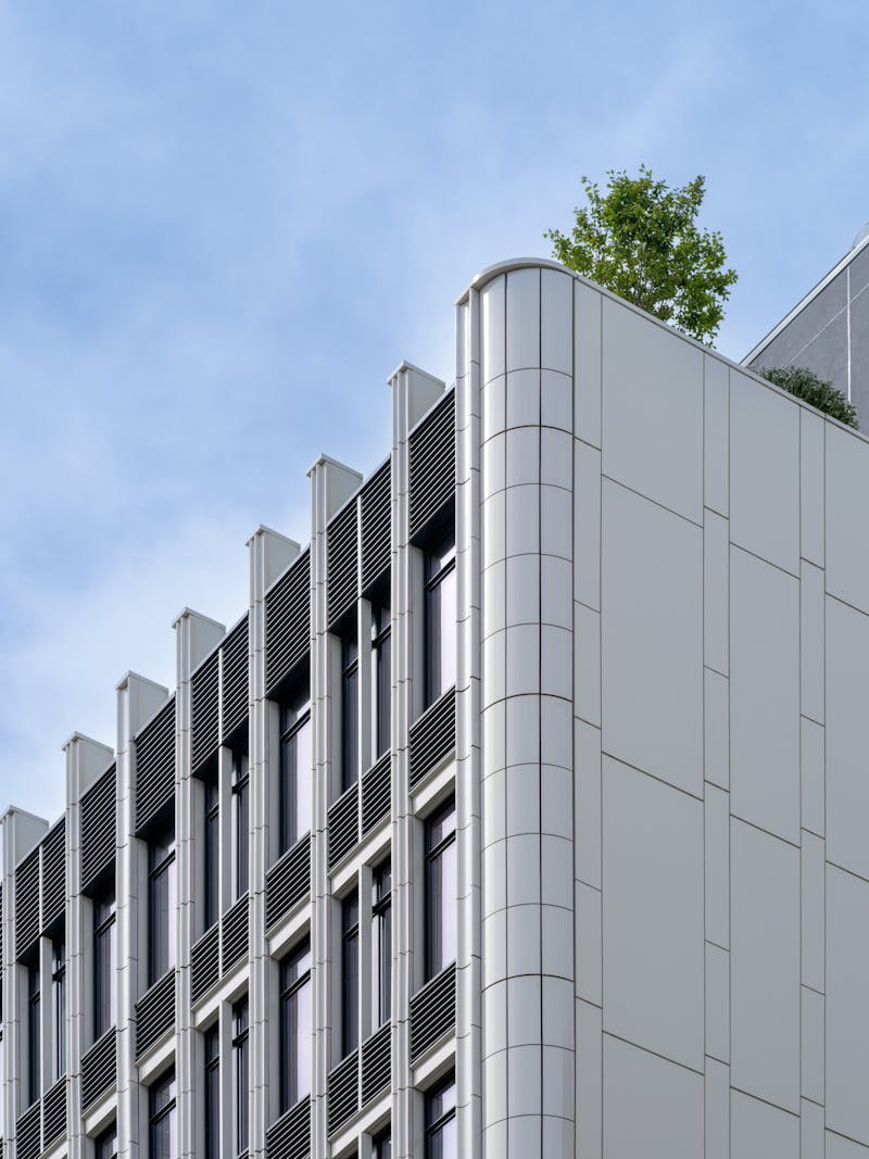 Shildan Group Terracotta, Marymount School, White Glazed Terracotta Rainscreen