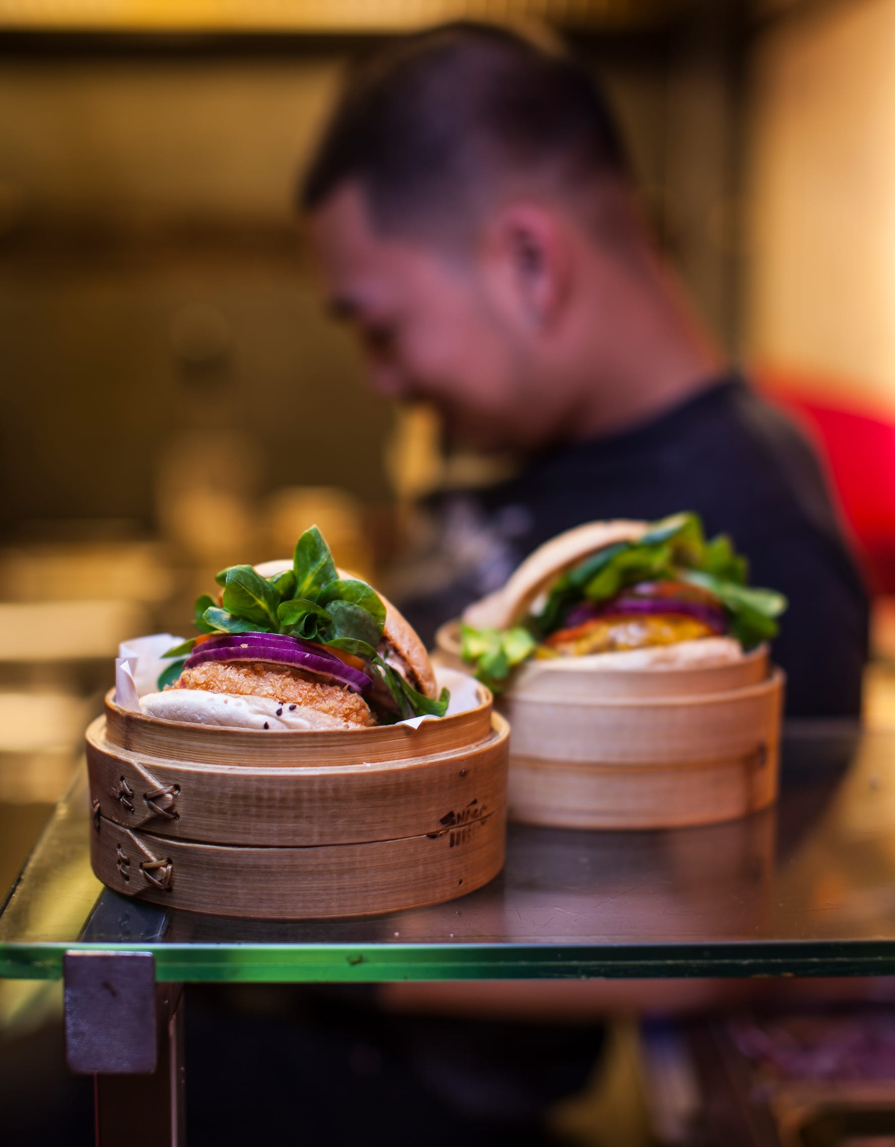 Burgers in bamboo baskets