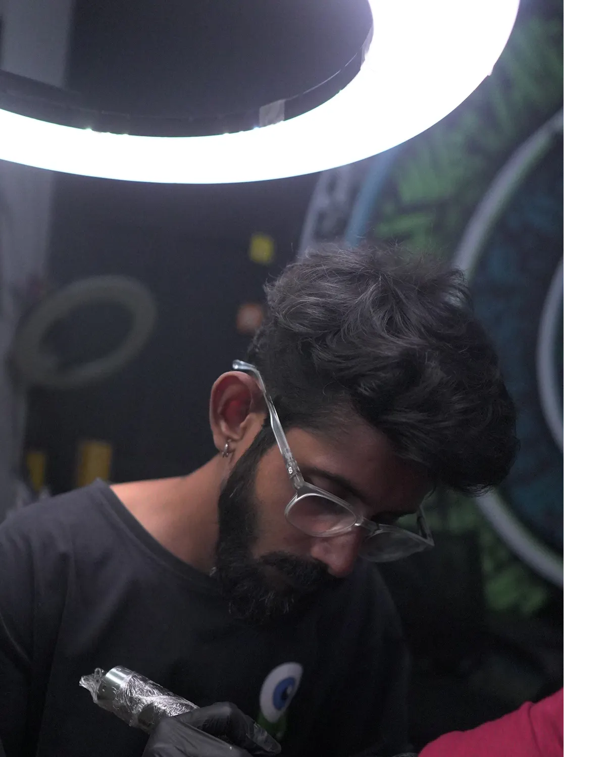 Tattoo & Piercing Artist