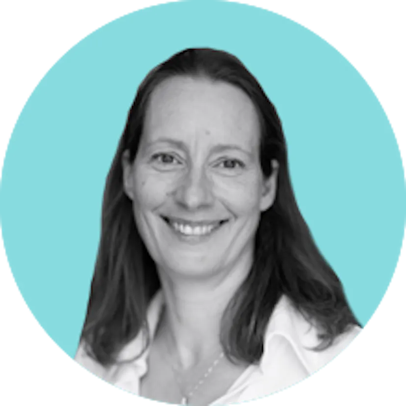 Face profile of Sara Day