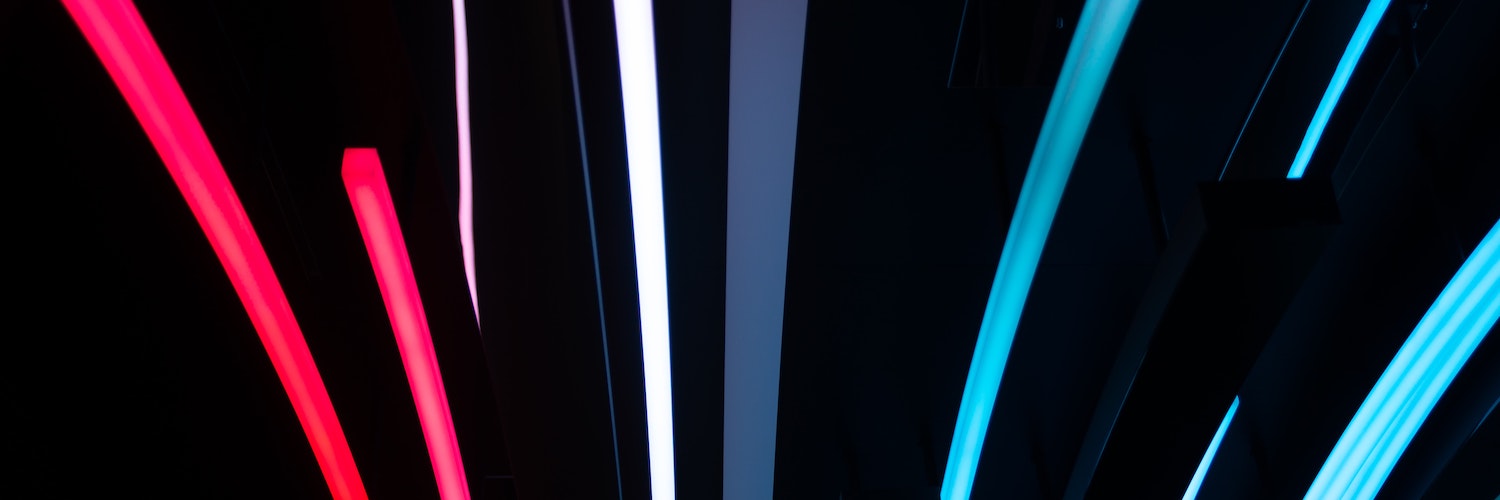 By Showmaxers, for Showmaxers: Is '{JSONB}' a Silver Bullet?