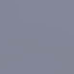 3 personas trabajando en medio de paneles solares