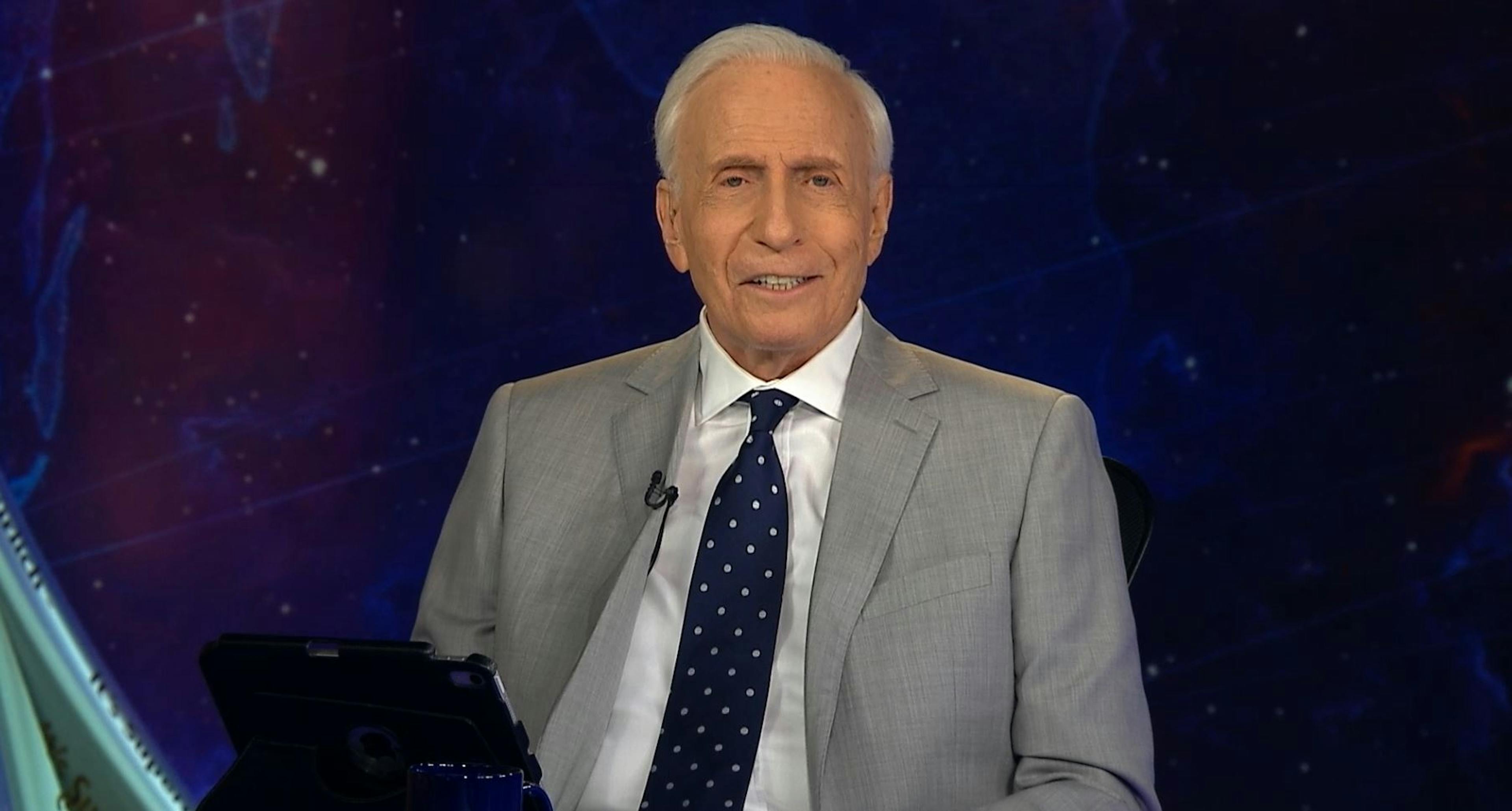 Sid Roth on Set