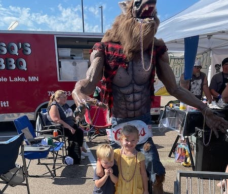 Kids and scary wolf