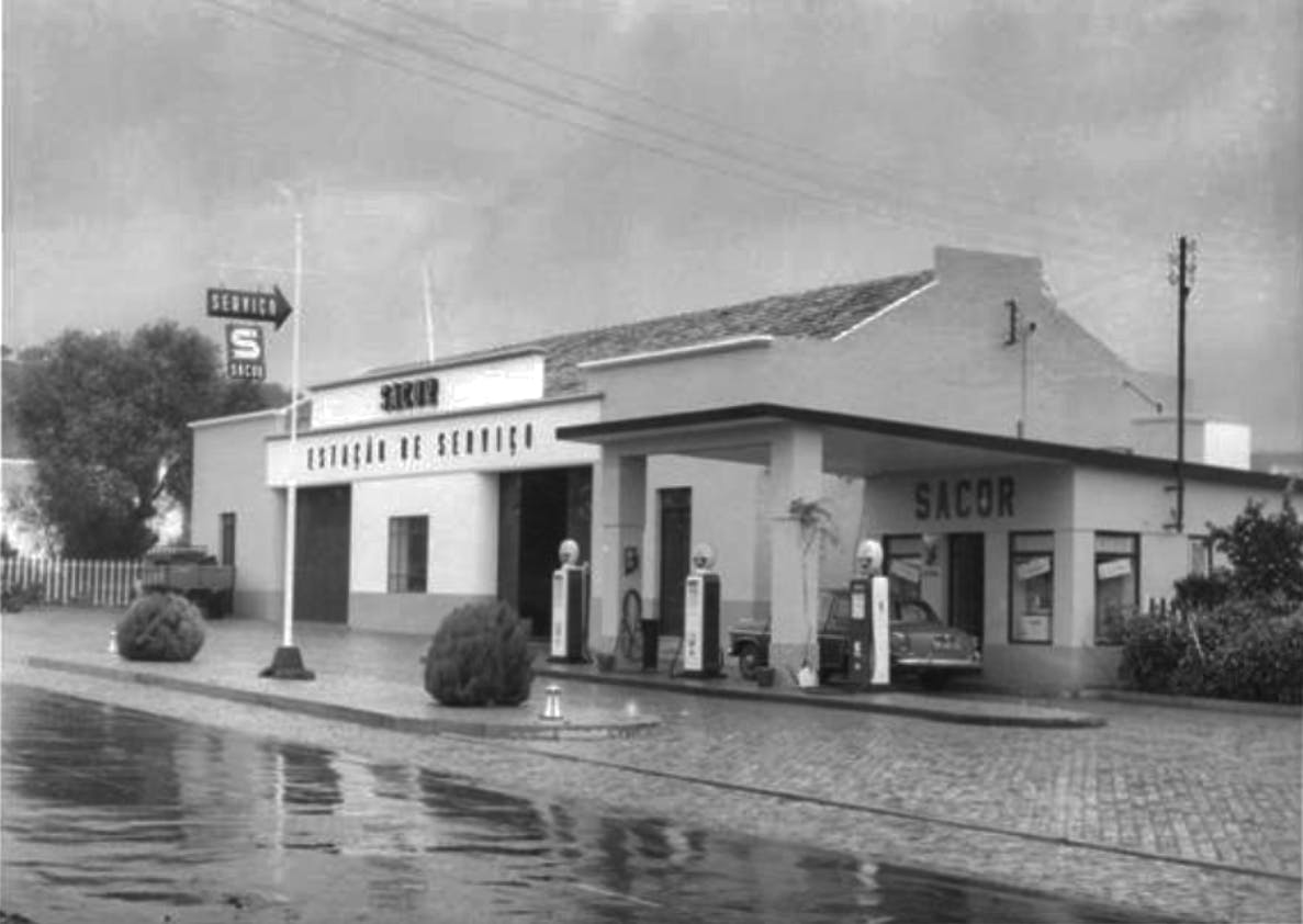 Siesta Campers base back in 1955 at the Sacor garage São Bras De Alportel.