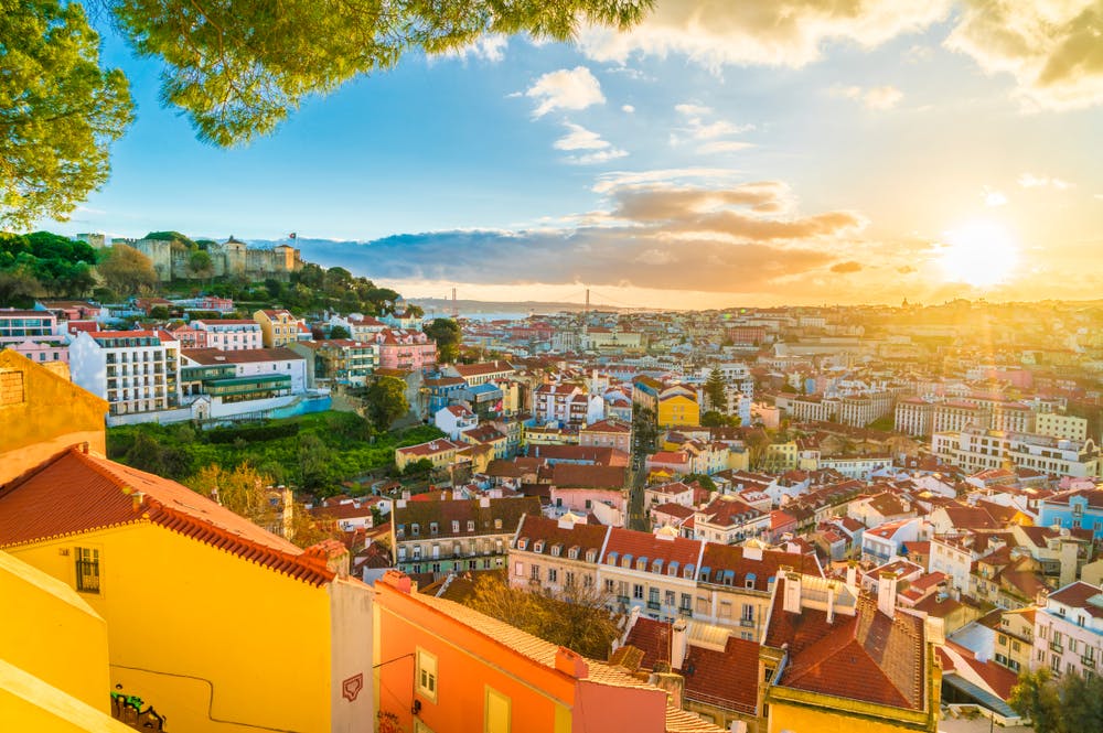 Mit einem Wohnmobil können Sie Lissabon und die portugiesische Landschaft auf einer einzigen Reise erkunden