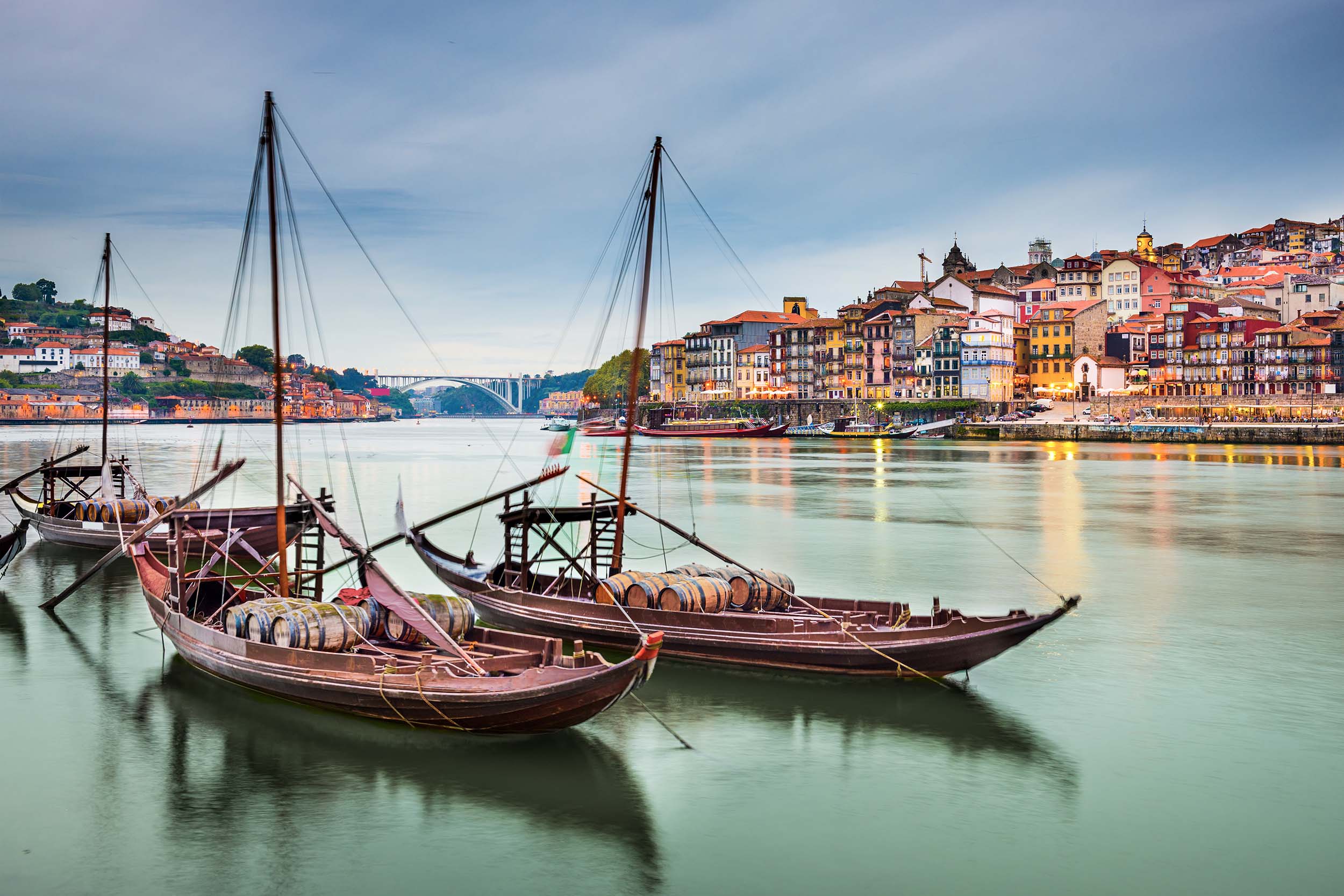 O aluguer de autocaravanas no Porto é uma excelente forma de explorar o norte de Portugal.