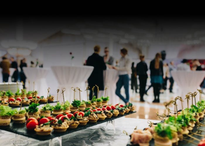 https://images.prismic.io/silverspoon-catering/aIc_rFGsbswqTVXp_1.png?auto=format,compress&rect=0,4,1600,1143&w=700&h=500