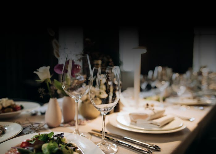 https://images.prismic.io/silverspoon-catering/aIc_xlGsbswqTVXv_3.png?auto=format,compress&rect=0,4,1600,1143&w=700&h=500