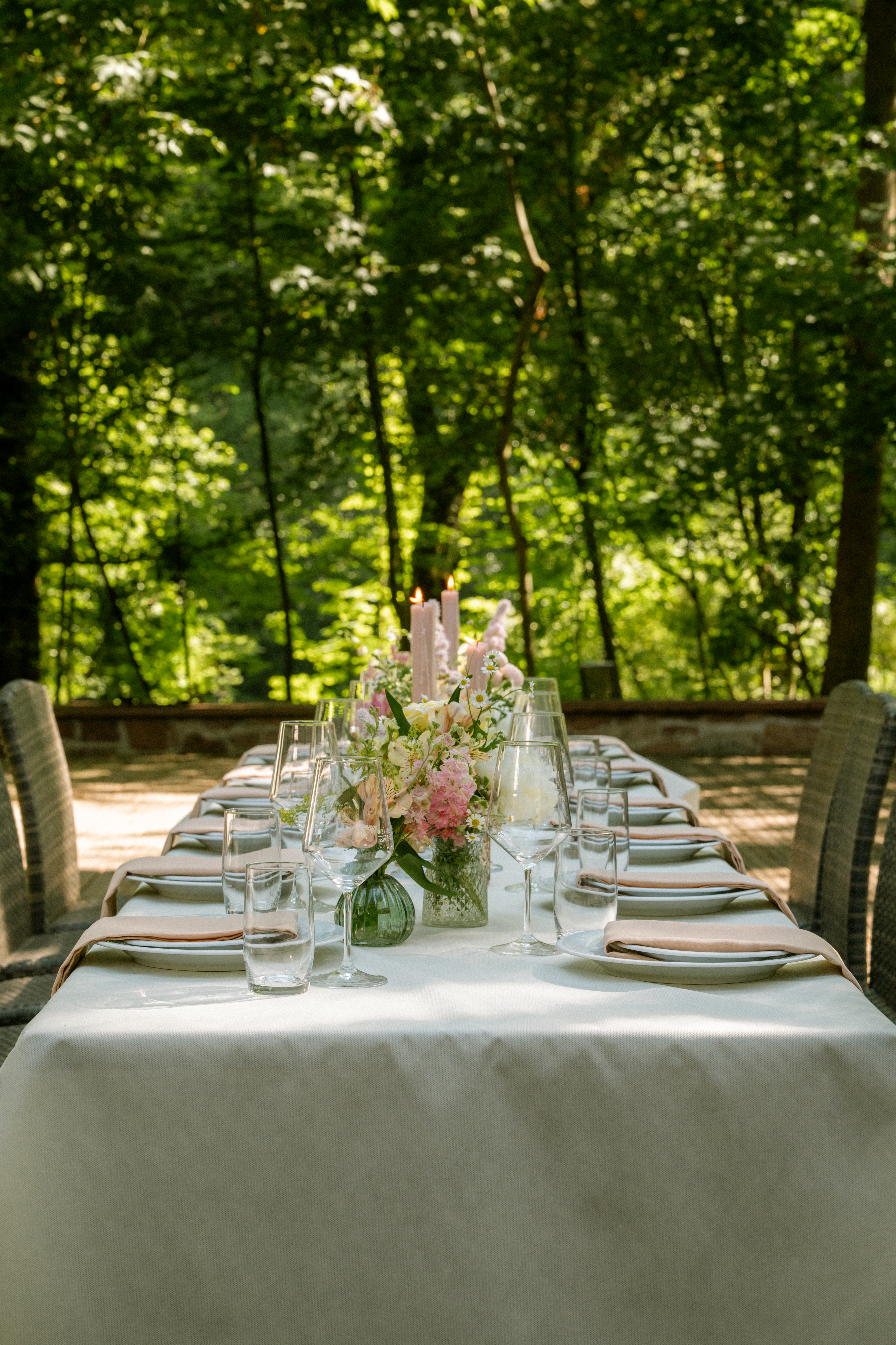 https://images.prismic.io/silverspoon-catering/qj3WBA_88S7xYH35_Oberschweinstiege-32.jpg?auto=format%2Ccompress&rect=0%2C2140%2C4963%2C3545&w=700&h=500