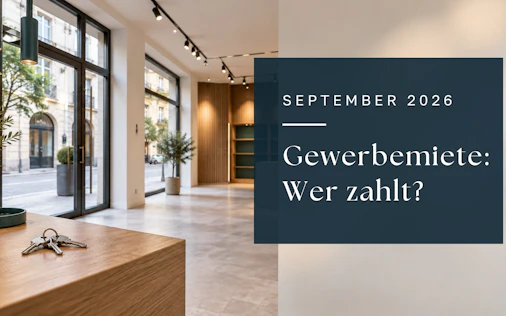 KI-generierter Gewerberaum mit Schlüsseln; Titel: Gewerbemiete – Wer zahlt?, September 2026.