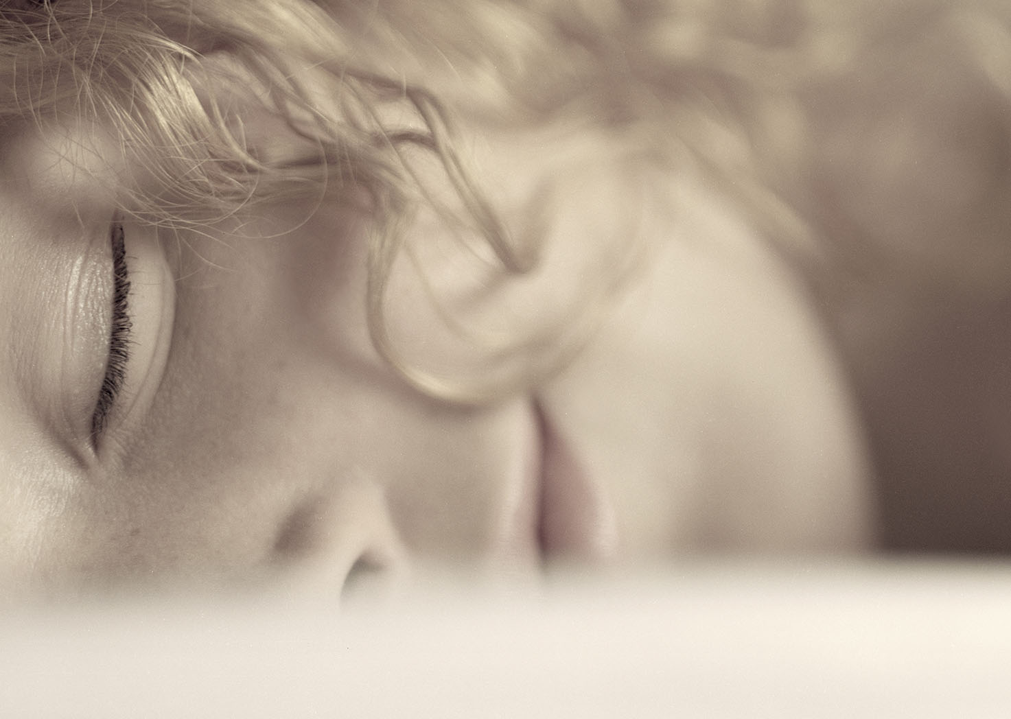 Thumbnail of Sweet Dreams Mullen Four Seasons