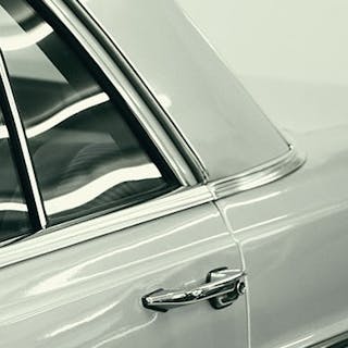 Thumbnail of Merc Eigen Fabrikaat Autotrack