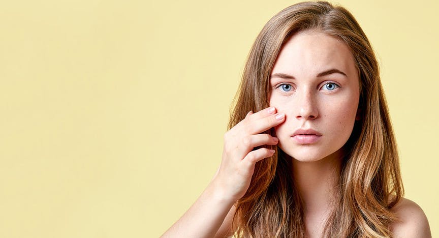 How Birth Control Affects Your Skin? | SimpleHealth