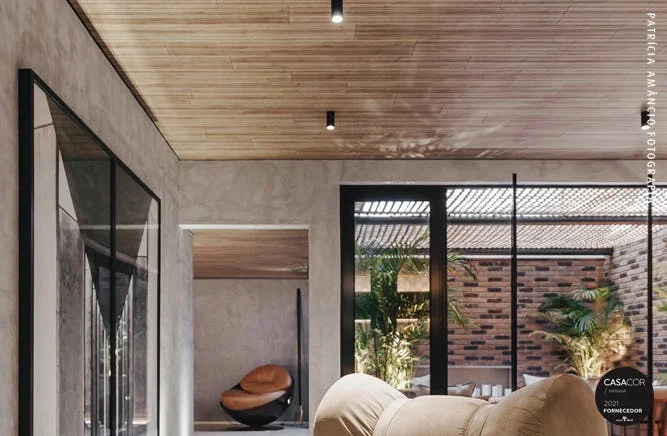 loft com varanda com revestimento swissclic