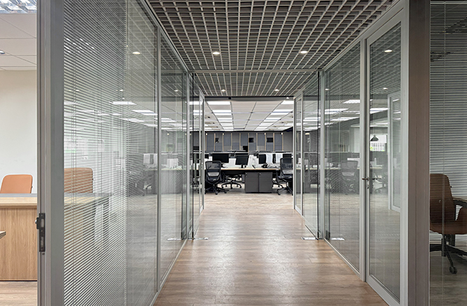 Divisória para escritorio junta seca