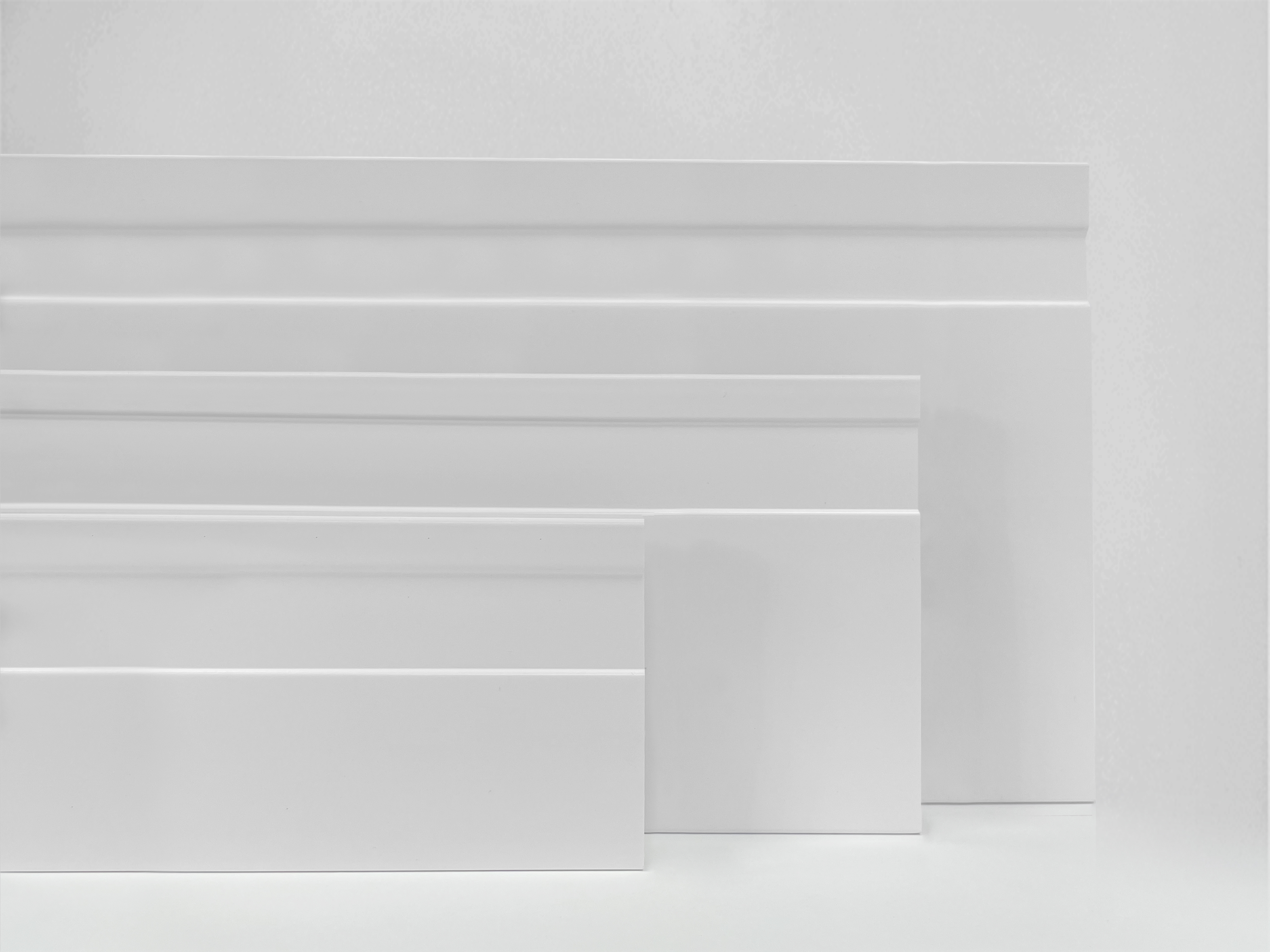 divisystem-rodape-floort-branco-frisado-7cm-10cm-15cm