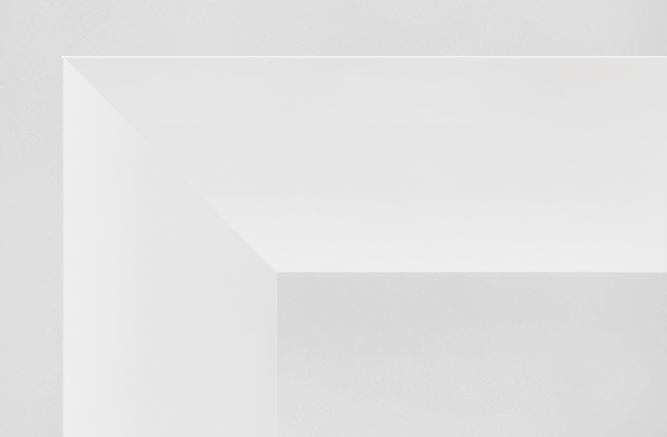 guarnição em poliestireno para uso interno