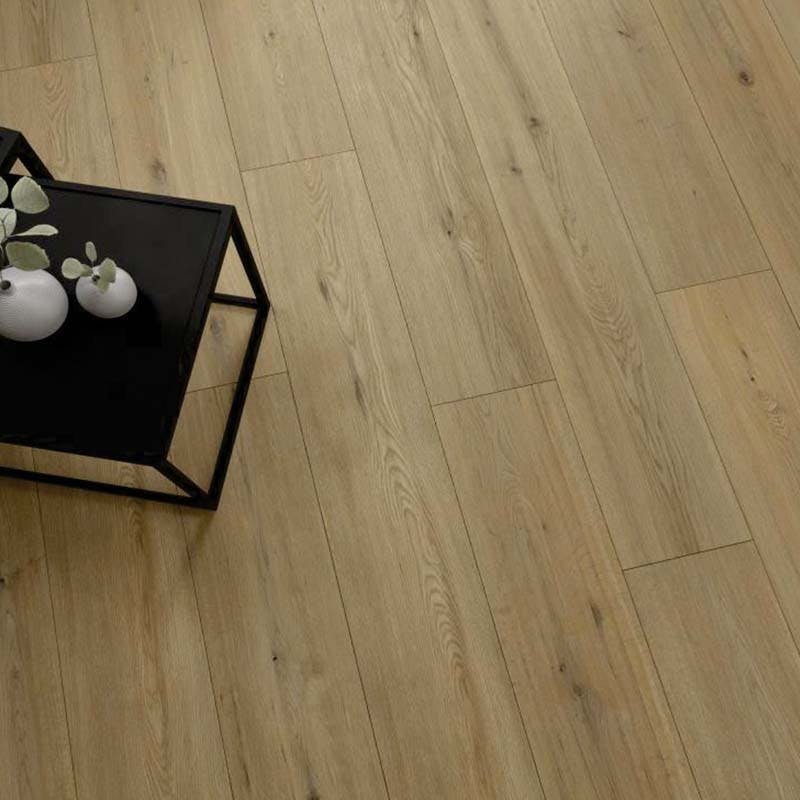 divisystem - pisos swisskrono - laminado artureon - padrão disentis oak